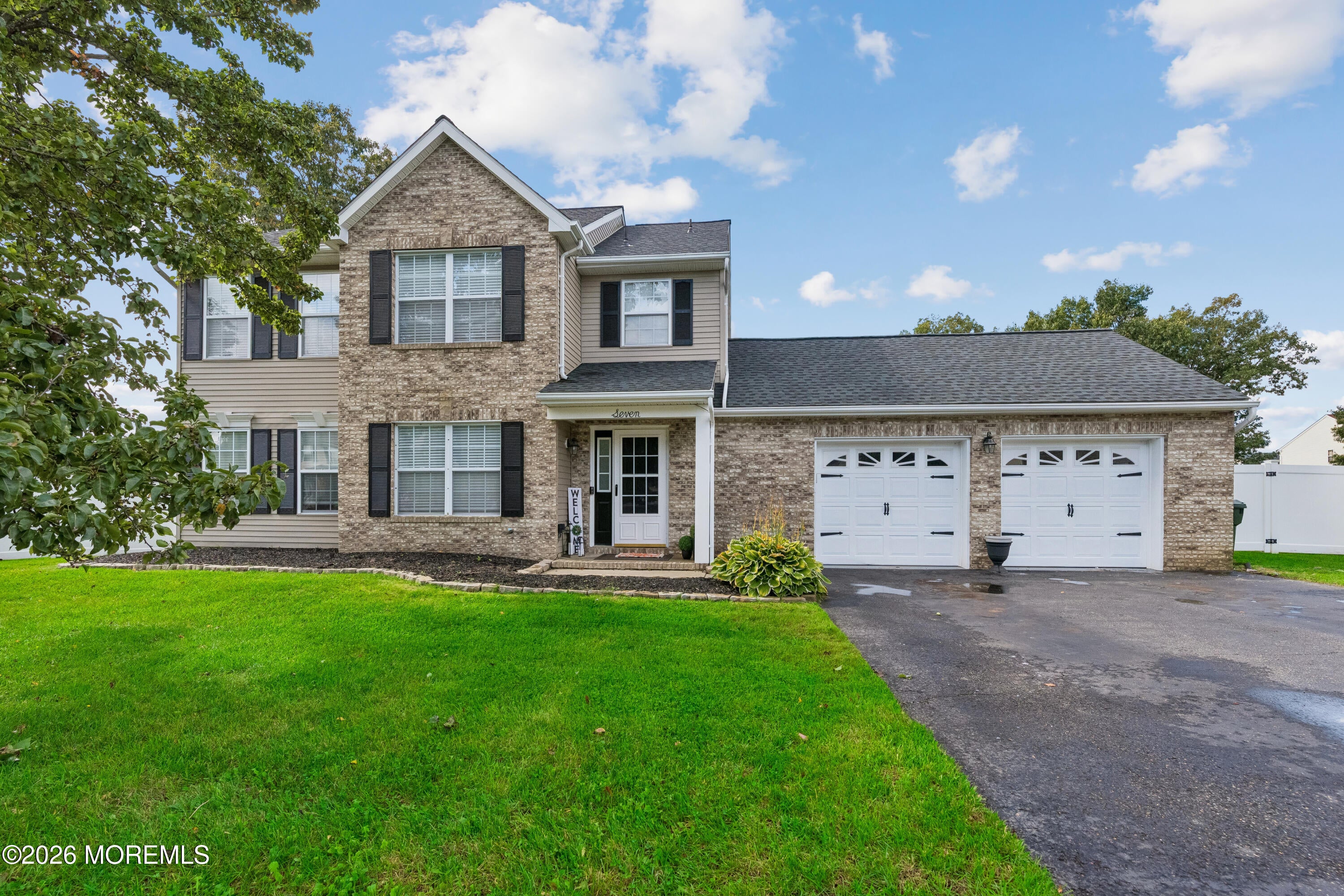 7 Andrew St, Howell, NJ 07731
