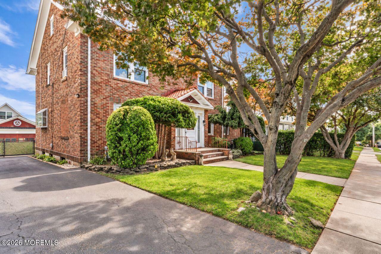 213 217 Keats Ave, Elizabeth, NJ 07208 photo