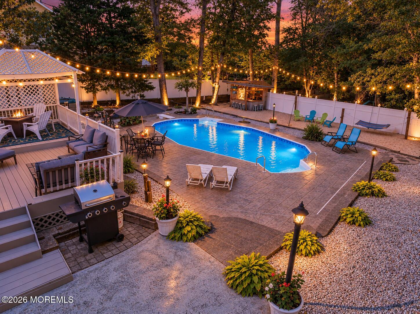 1 Harvest Ct, Jackson, NJ 08527