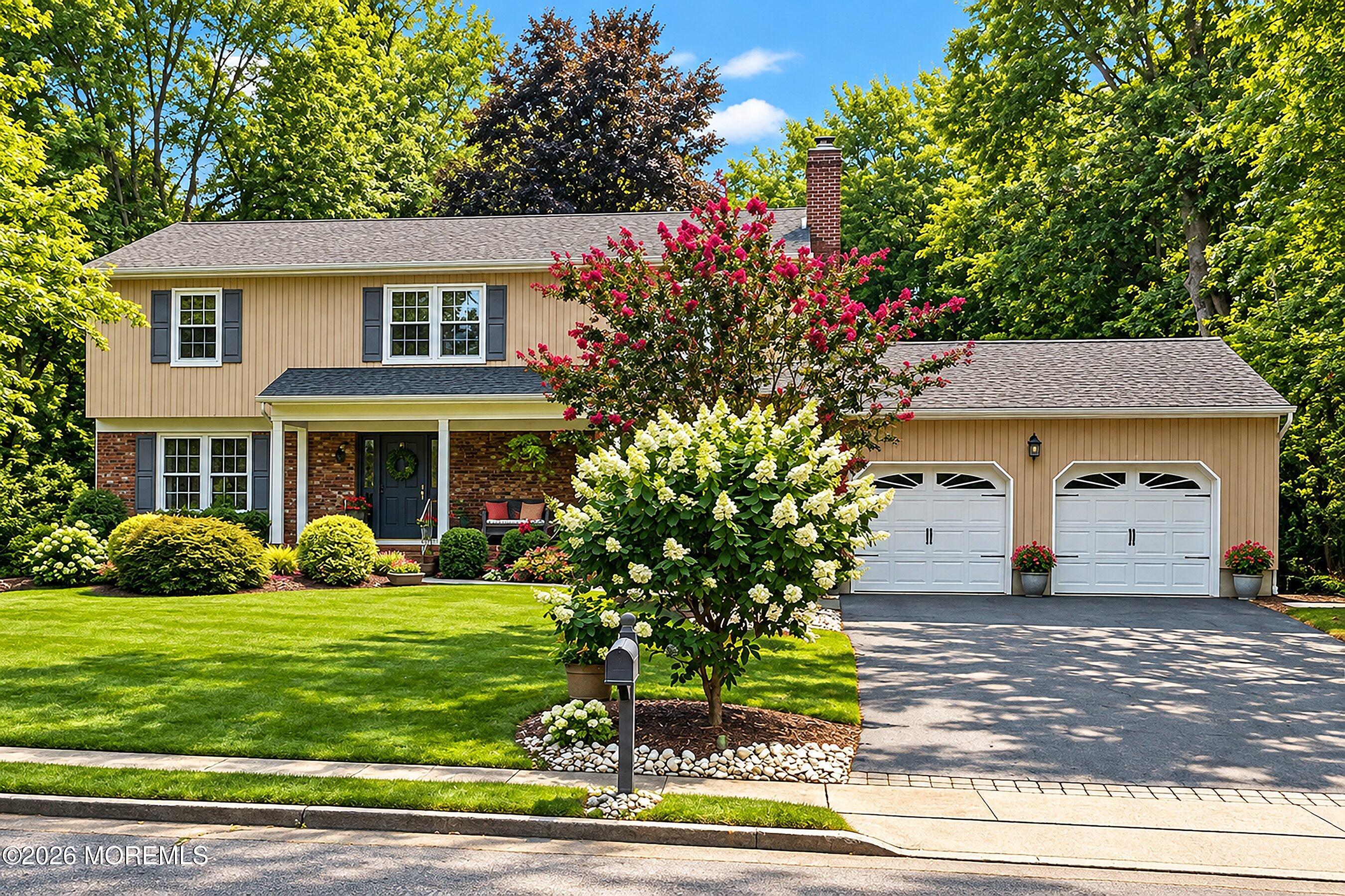 5 Point 0 Woods Rd, Middletown, NJ 07748
