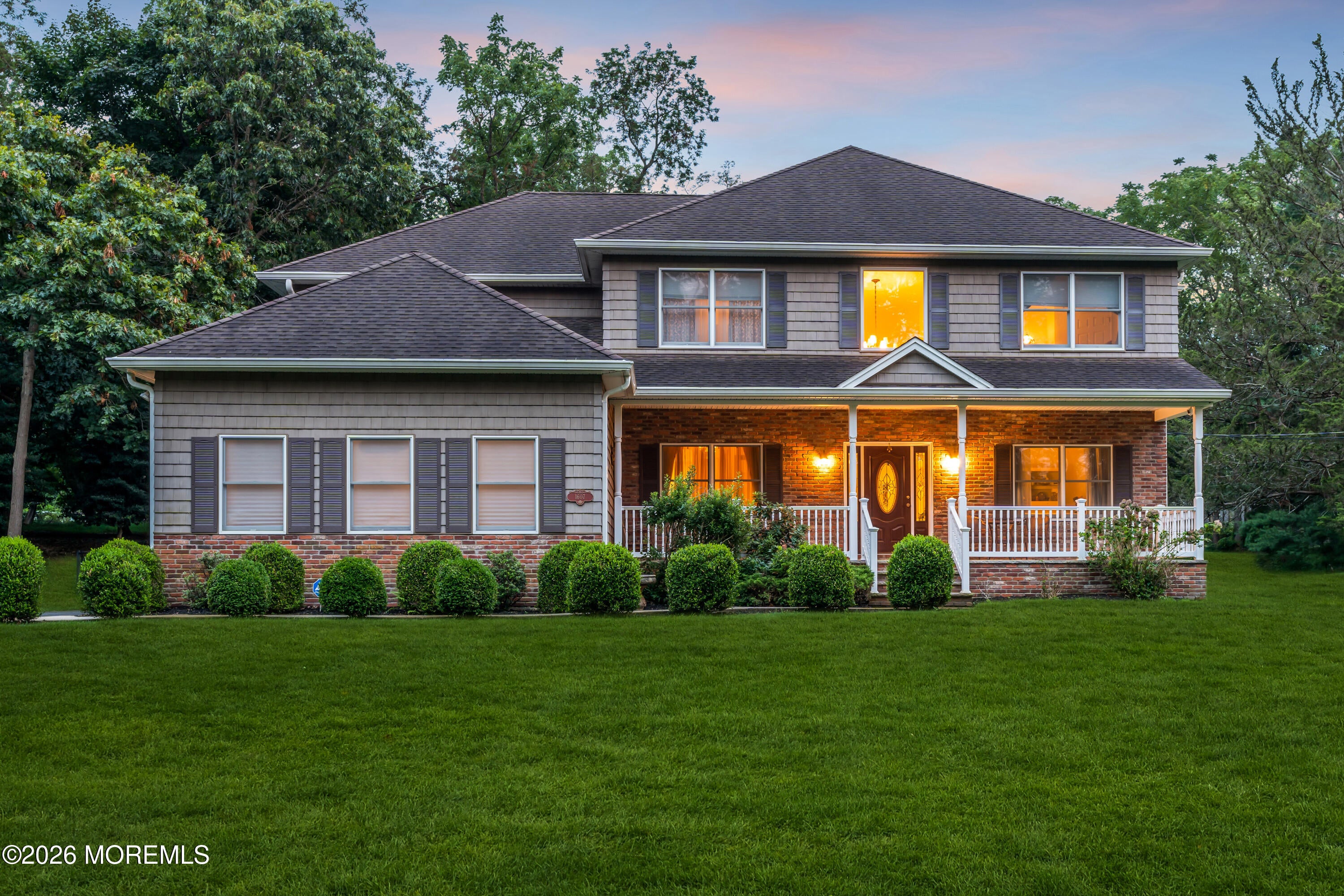 1607 Twin Lake Dr, Manasquan, NJ 08736