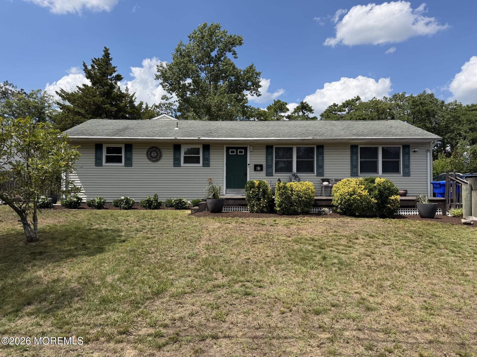 62 Parkway Dr, Brick, NJ 08723 photo