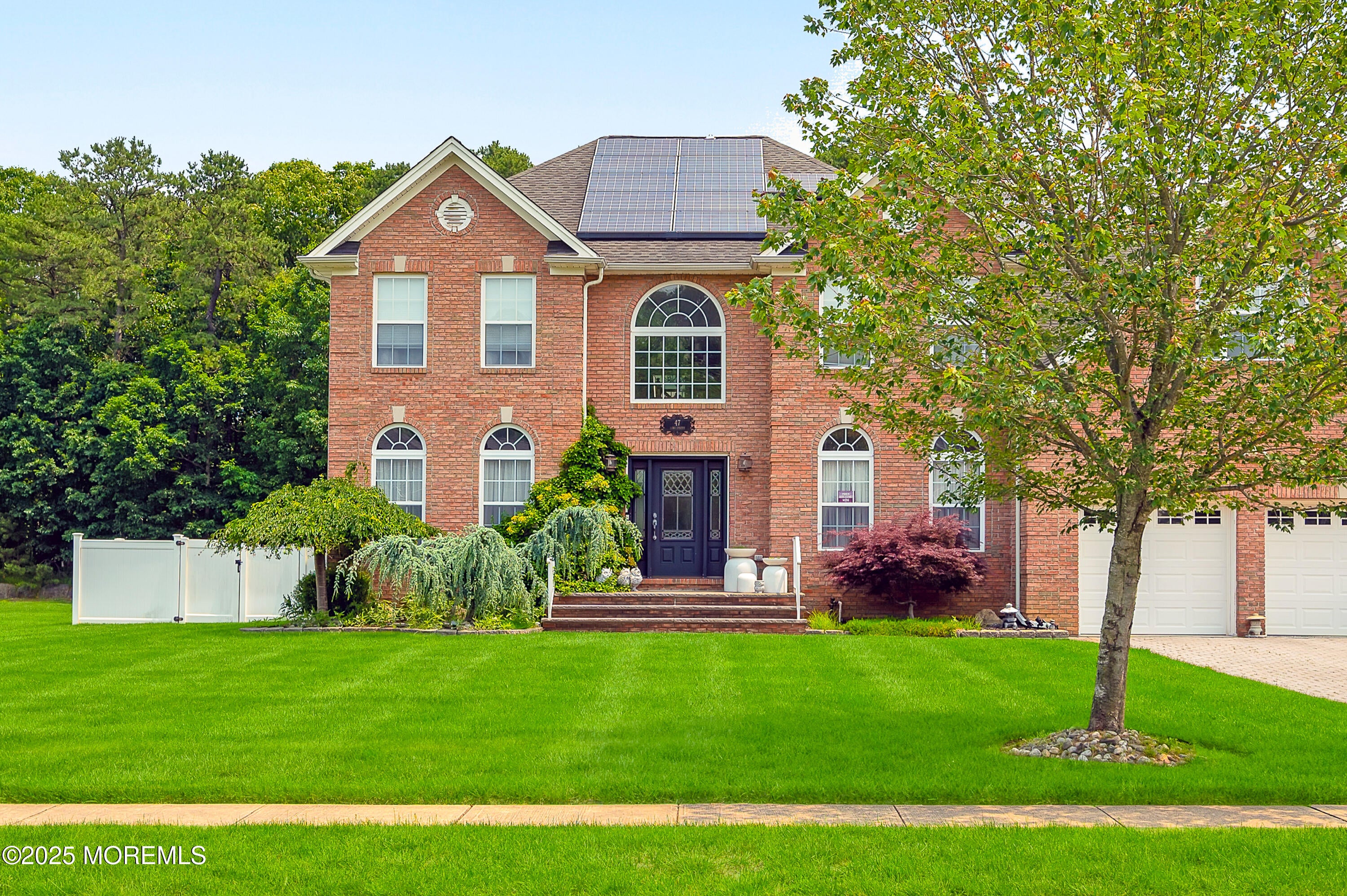47 Lori St, Monroe, NJ 08831