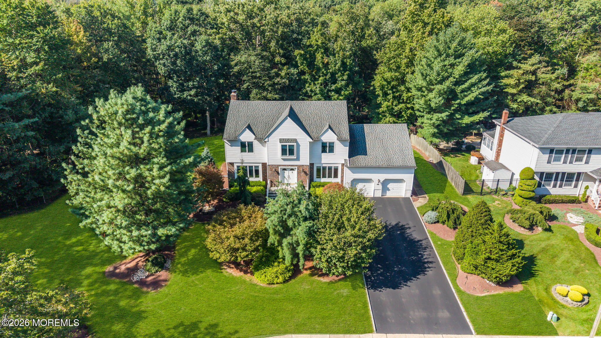 46 Heather Dr, Manalapan, NJ 07726 photo