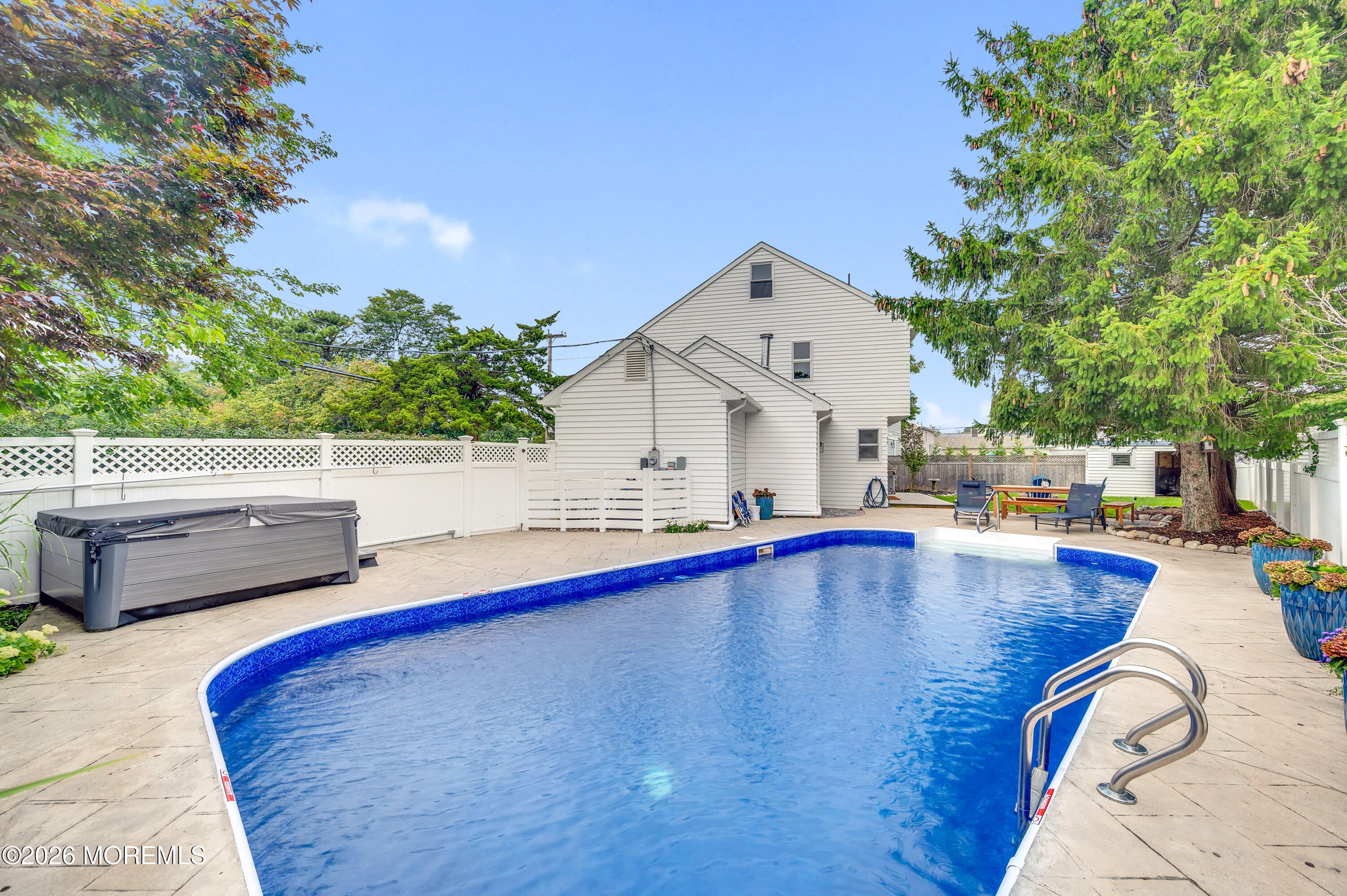 1706 Bay Ave, Point Pleasant, NJ 08742 photo