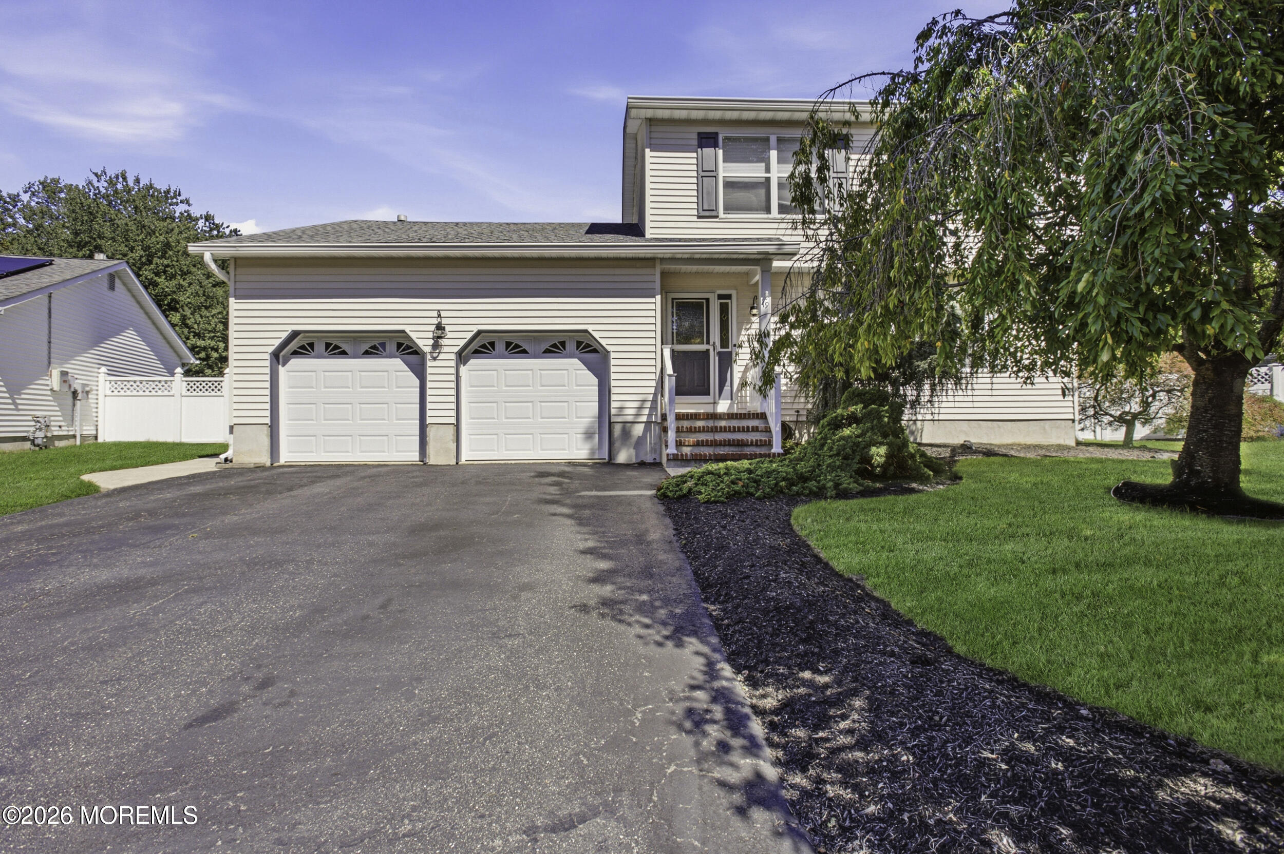 19 Fella St, Howell, NJ 07731 photo