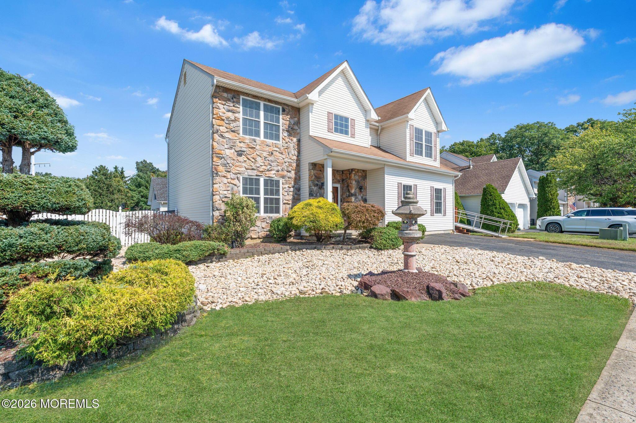108 Nutmeg Rd, Aberdeen, NJ 07747