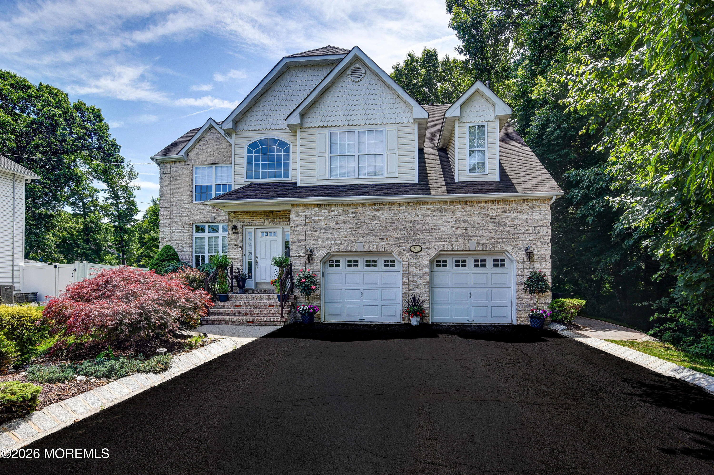 220 Lloyd Rd, Aberdeen, NJ 07747