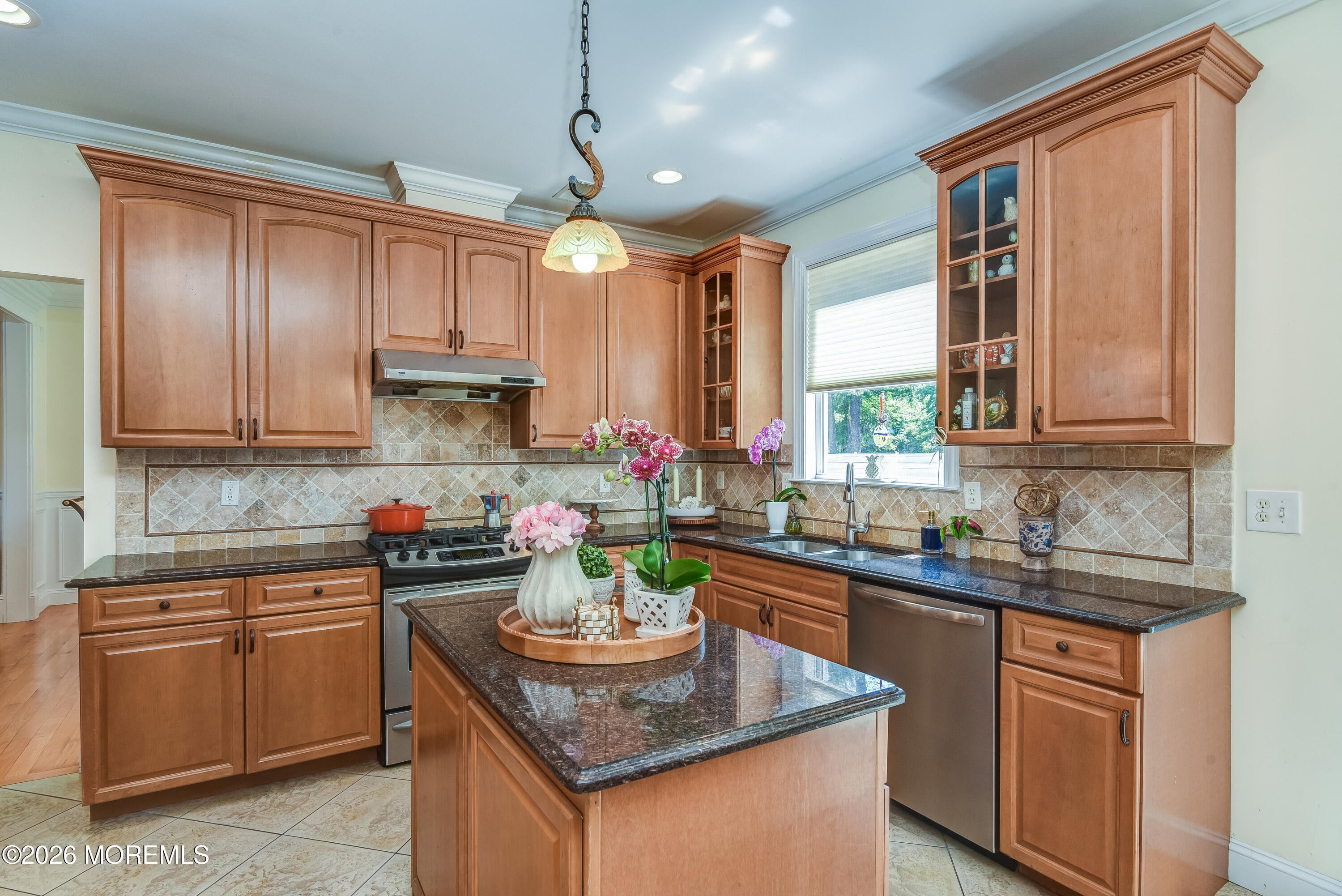 220 Lloyd Rd, Aberdeen, NJ 07747 photo