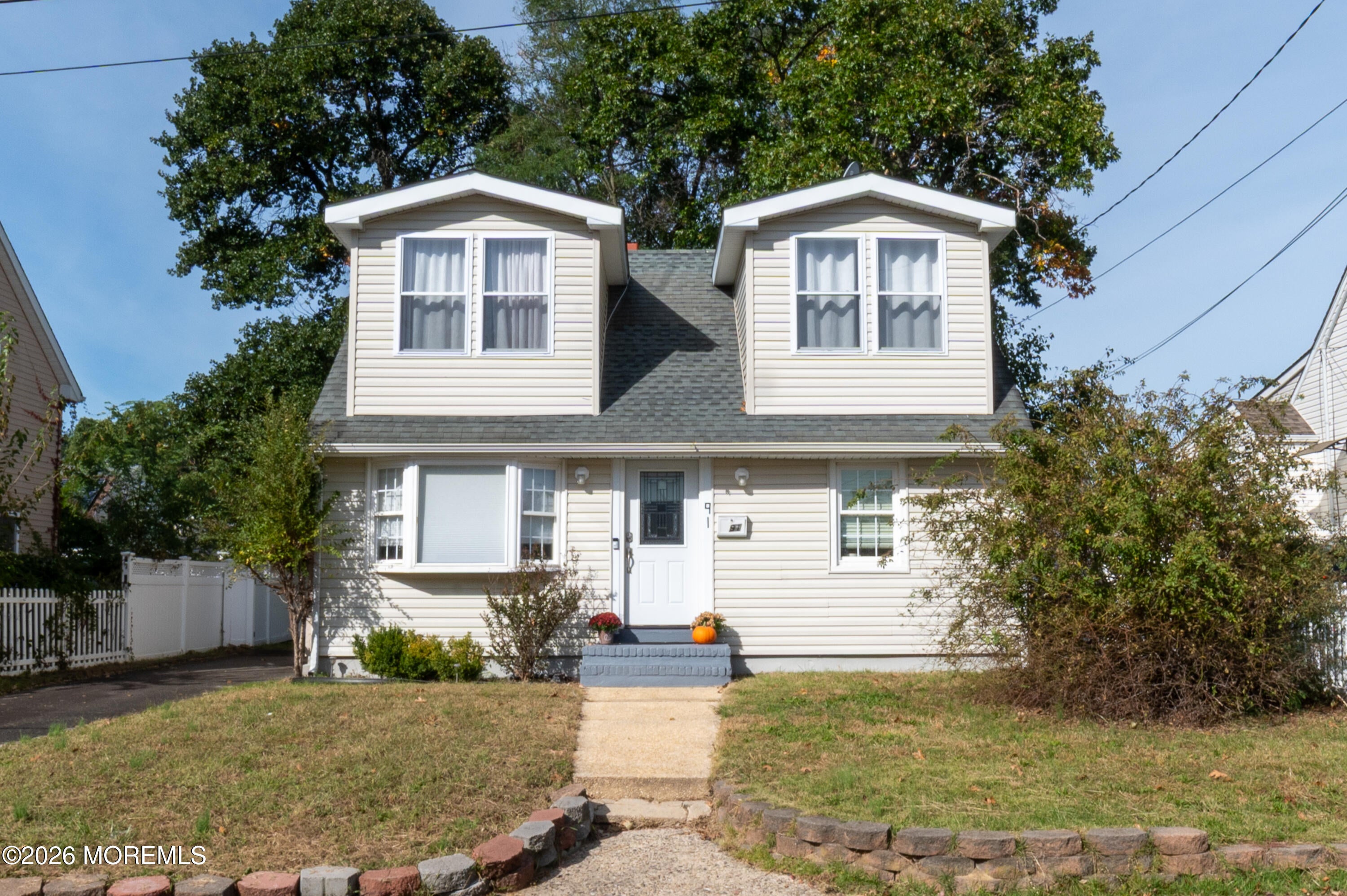 91 Compton Ave, Hazlet, NJ 07734