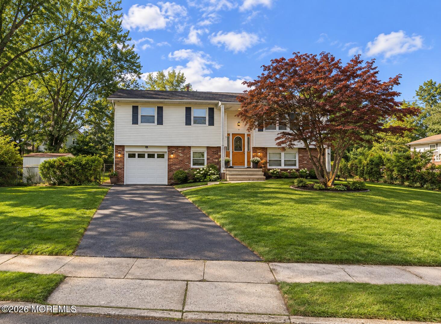 11 Citadel Ct, Jackson, NJ 08527
