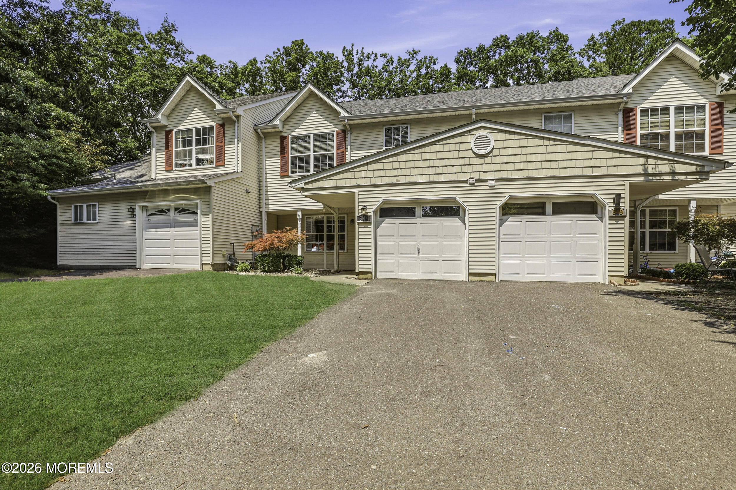 549 Woodbine Ln, Lakewood, NJ 08701 photo