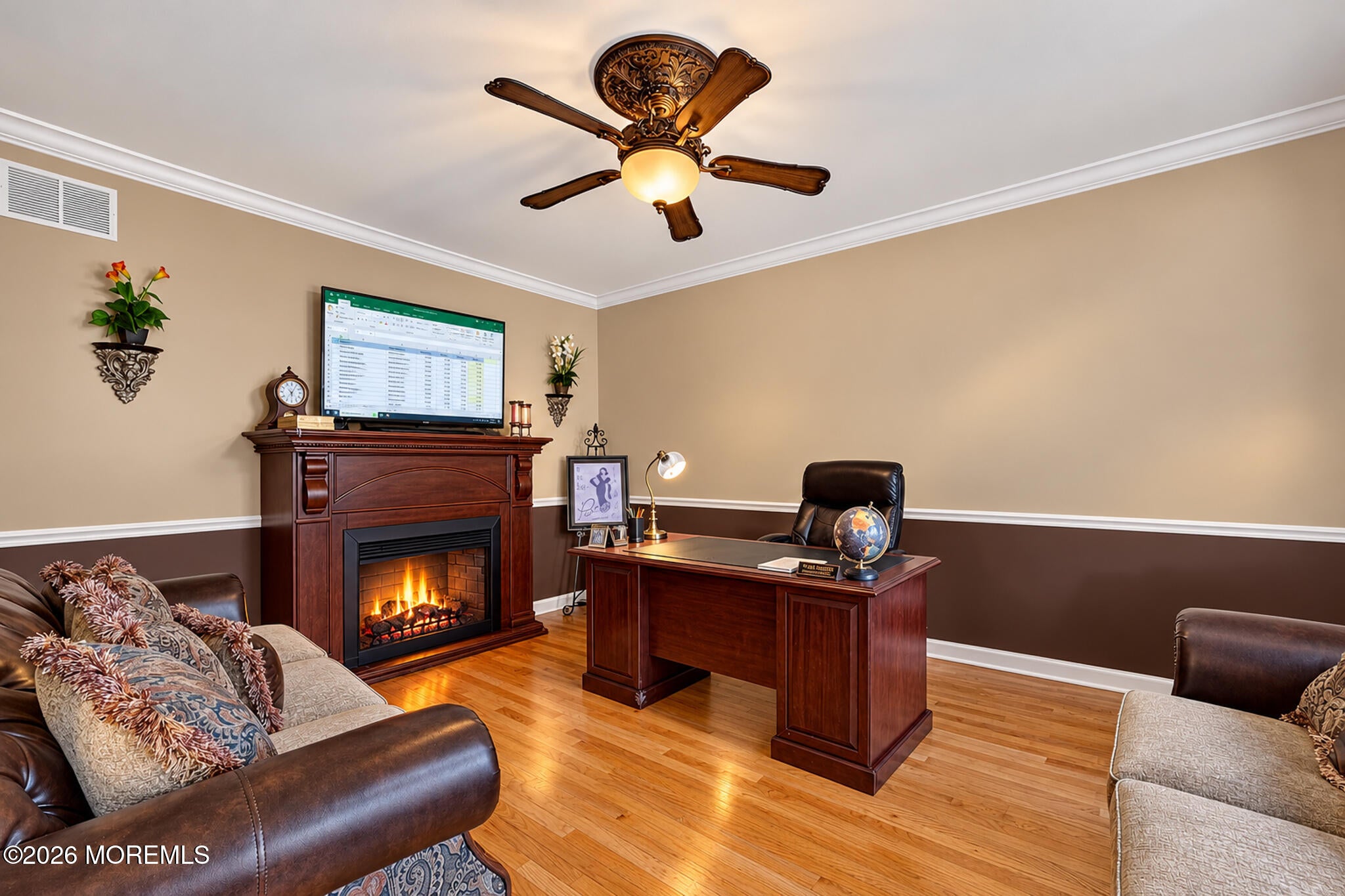 10 Treetops Dr, Monroe Twp, NJ 08831 photo