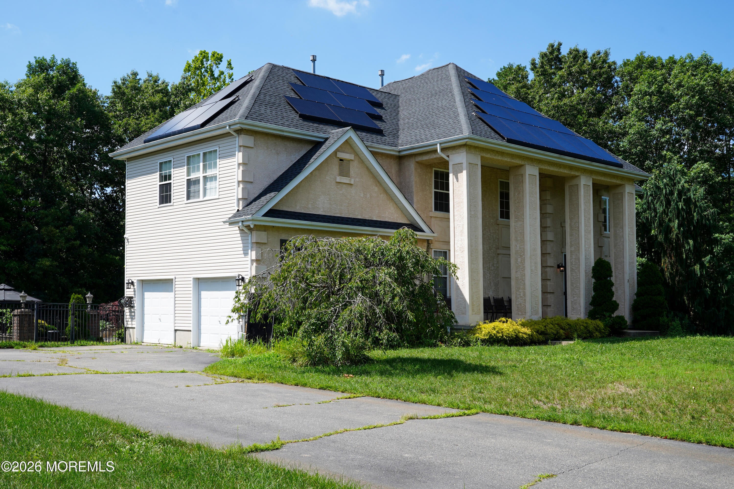 2 Stonehenge Ct, Jackson, NJ 08527 photo