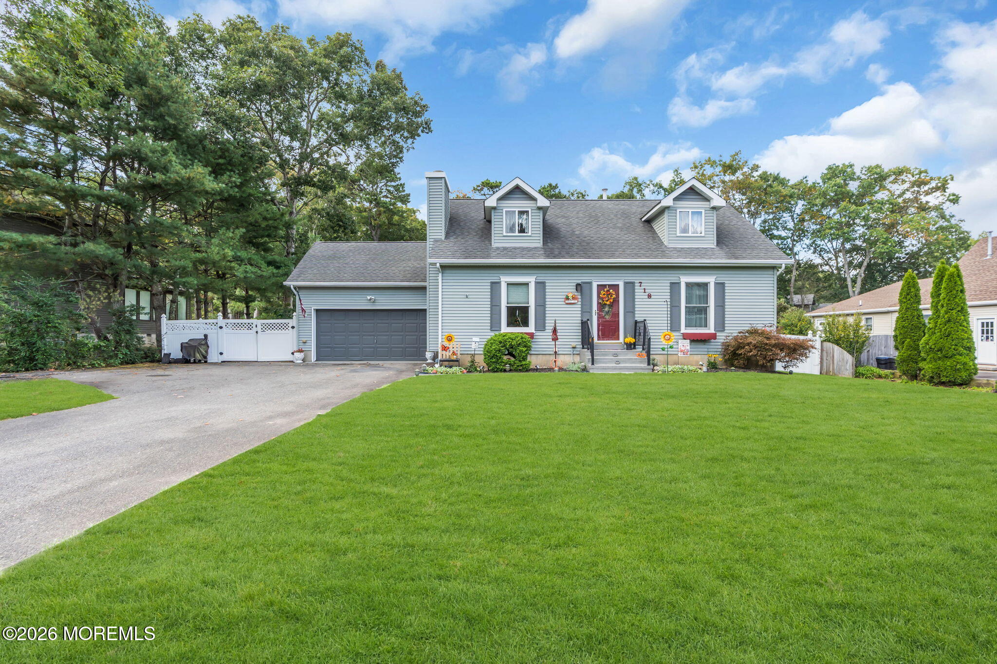 718 Princeton Rd, Lanoka Harbor, NJ 08734 photo