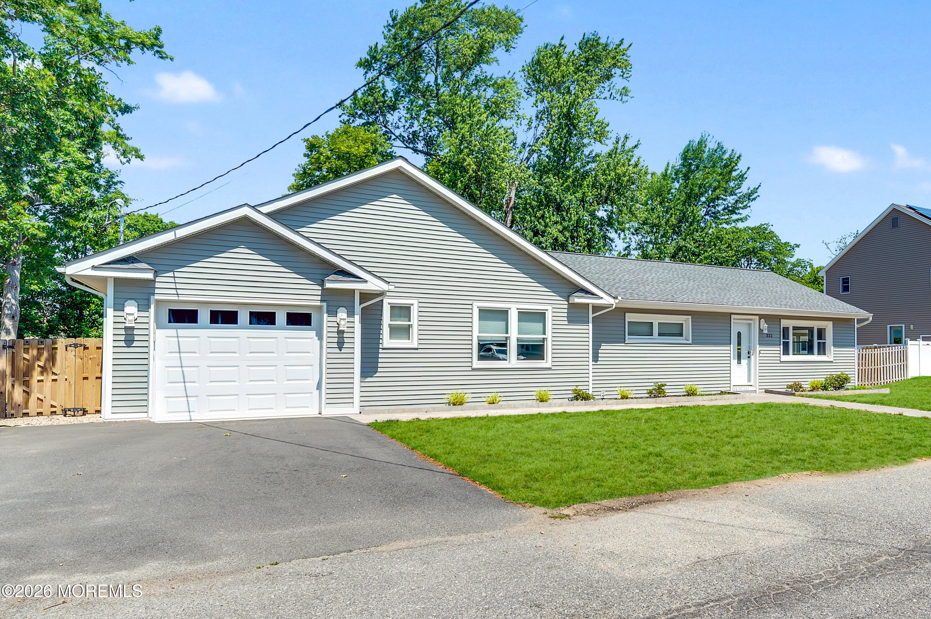 332 Beach Ave, Beachwood, NJ 08722