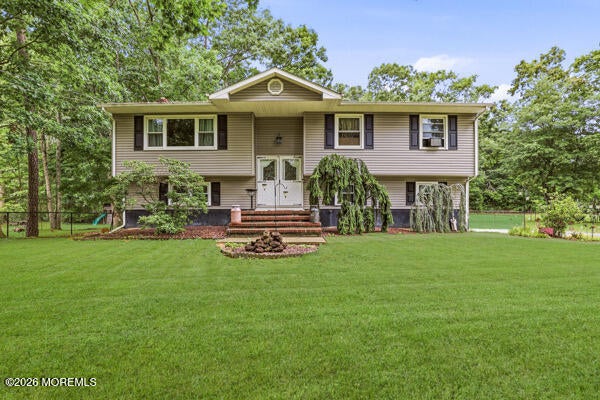 84 Hope Chapel Rd, Jackson, NJ 08527