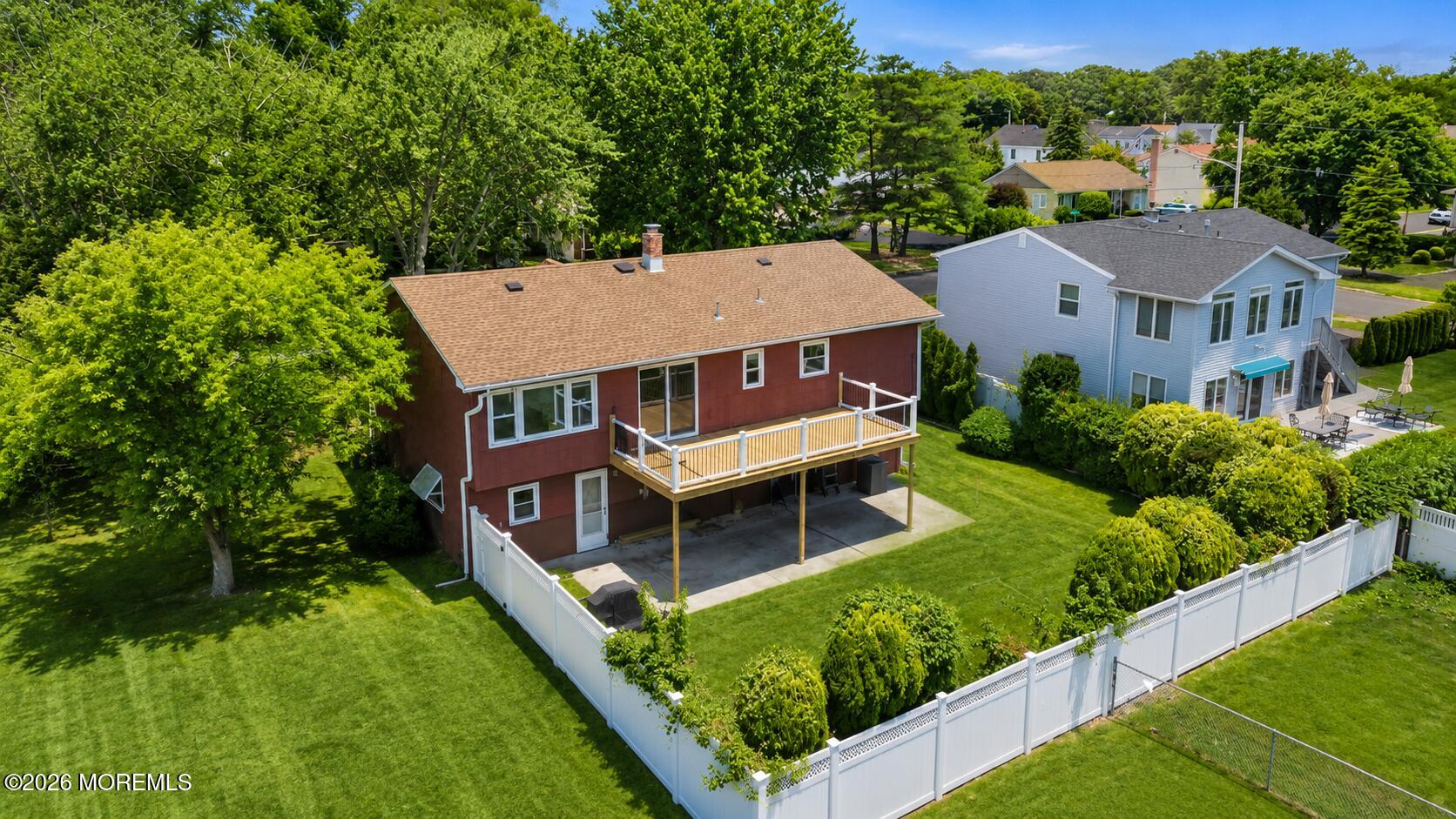 708 Auth Ave, Oakhurst, NJ 07755 photo