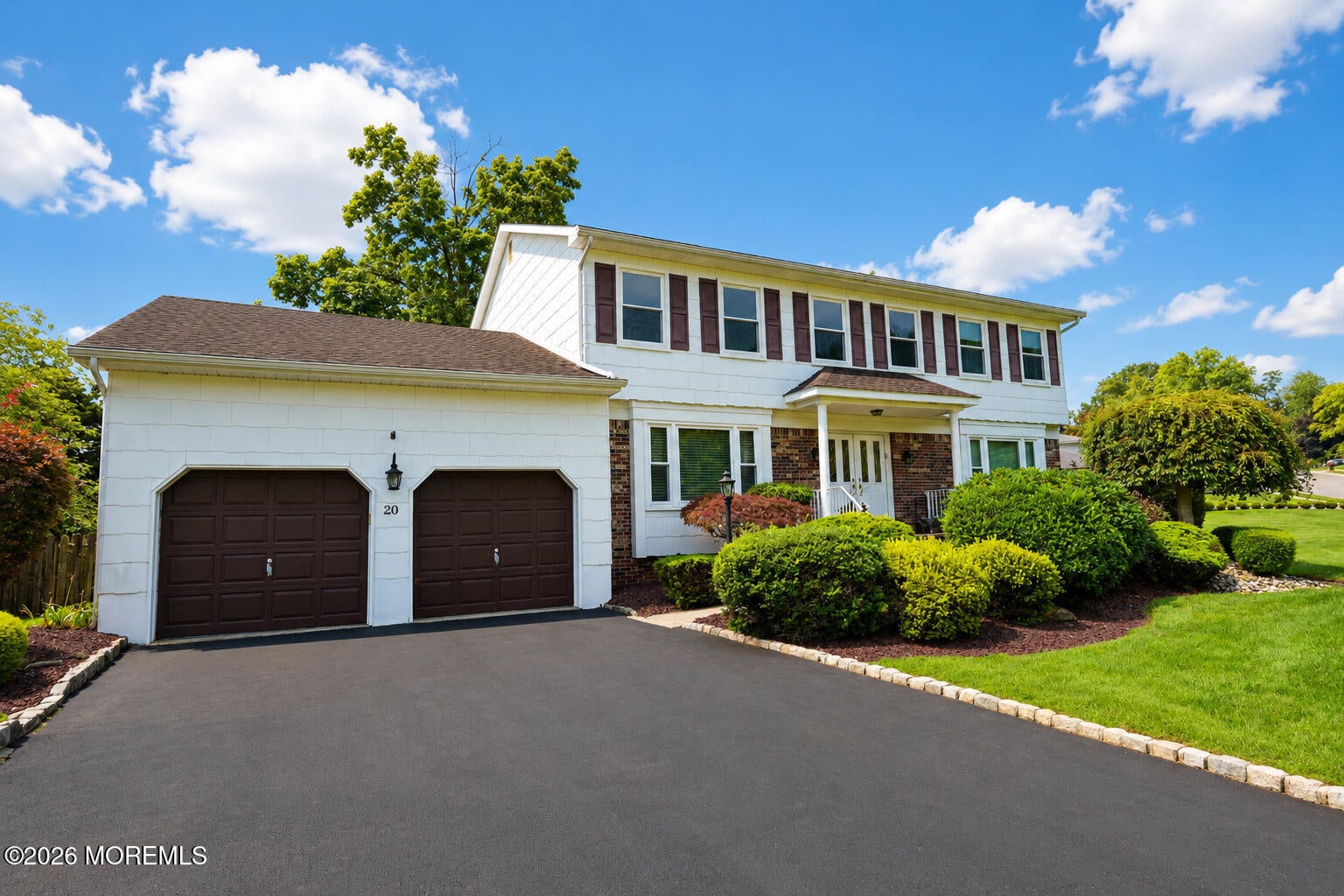 20 Cooperhawk Dr, Manalapan, NJ 07726 photo