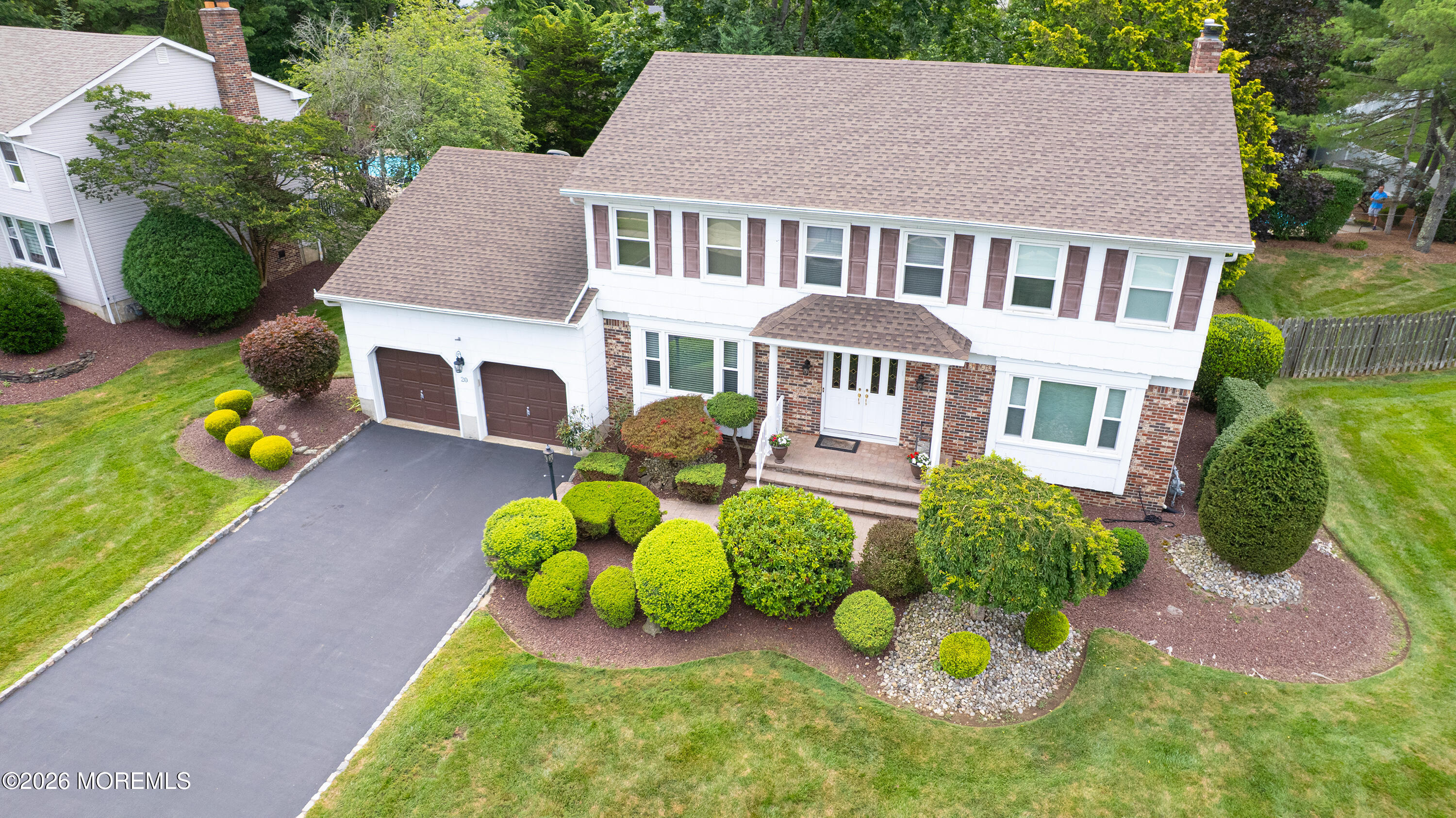 20 Cooperhawk Dr, Manalapan, NJ 07726 photo