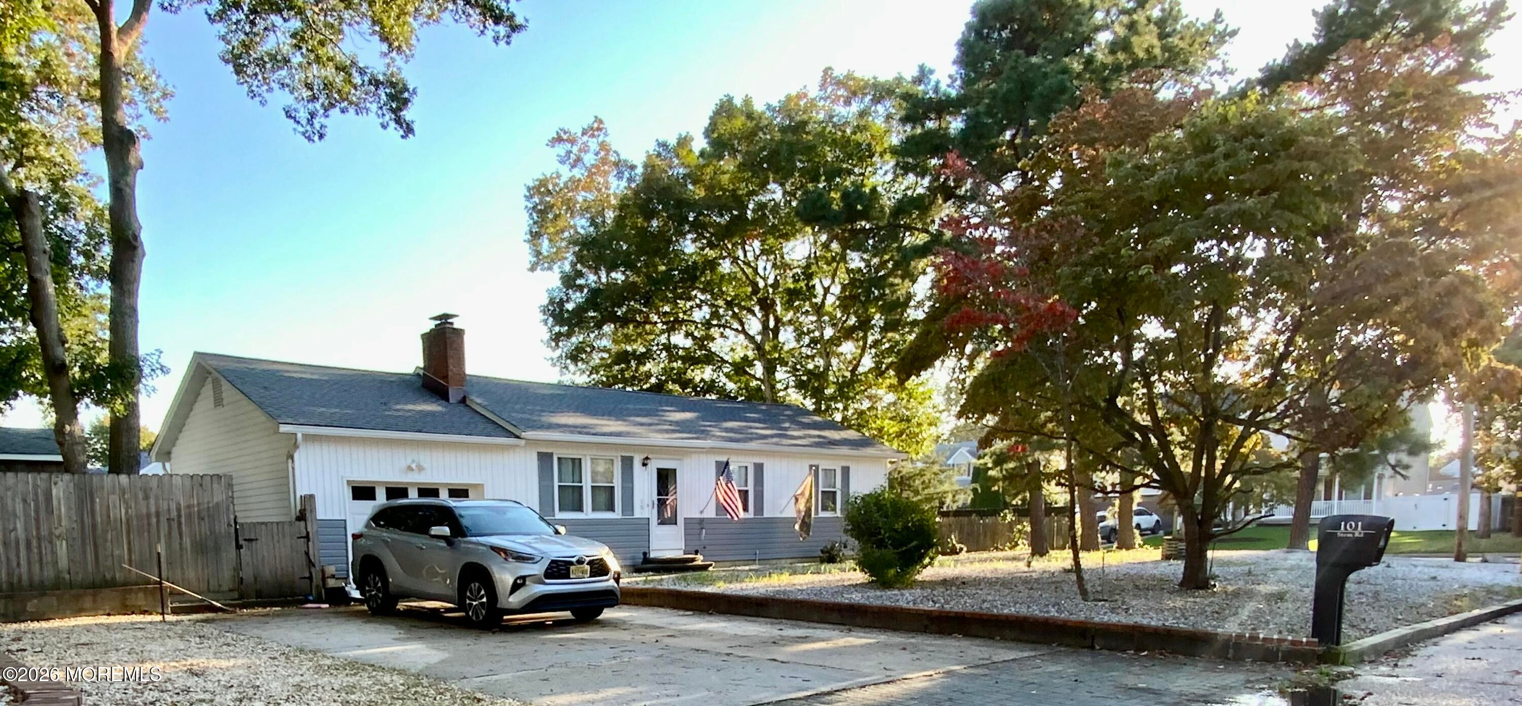 101 Stem Rd, Manahawkin, NJ 08050