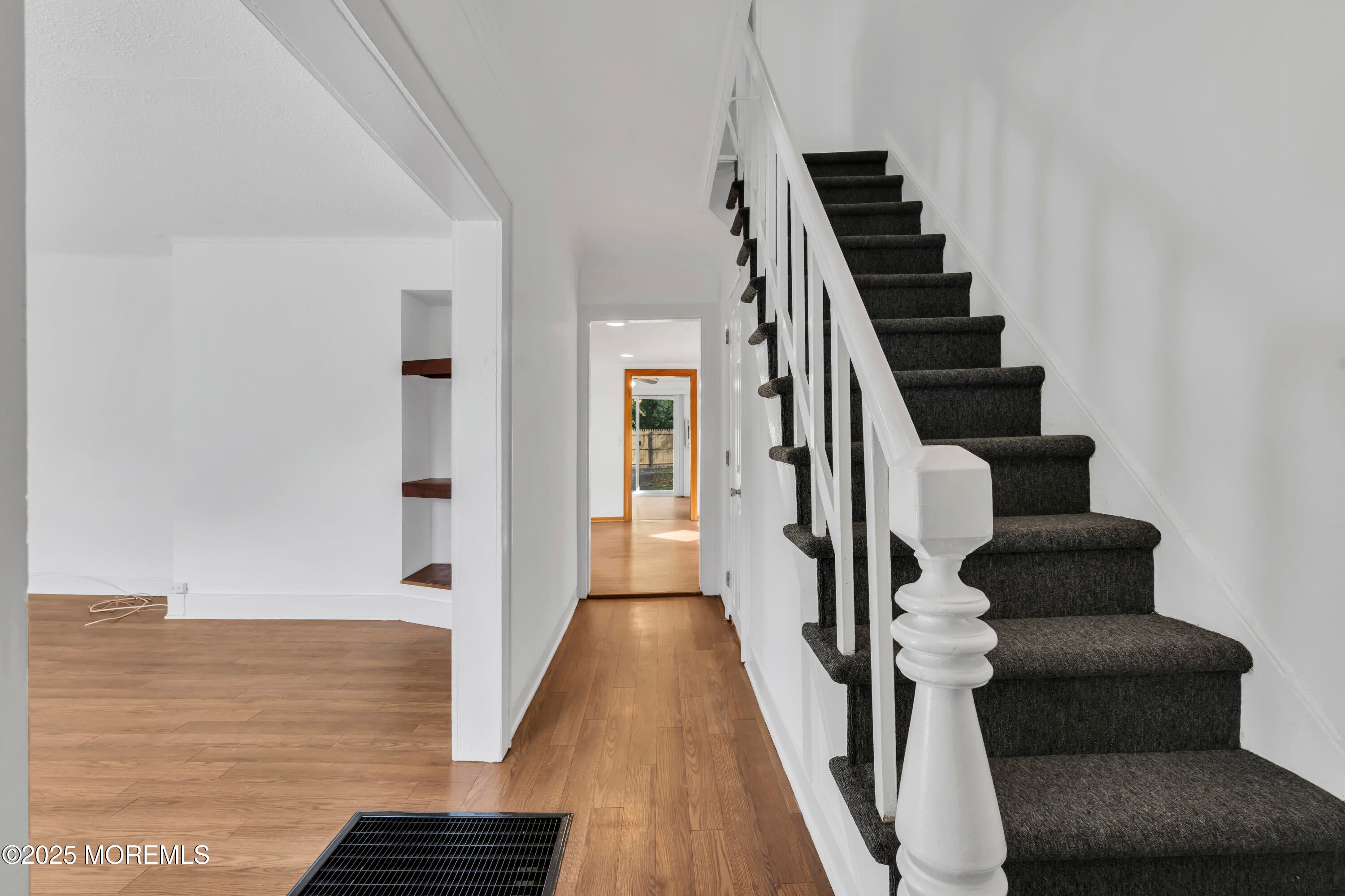 9 Fountain Ave, Matawan, NJ 07747 photo