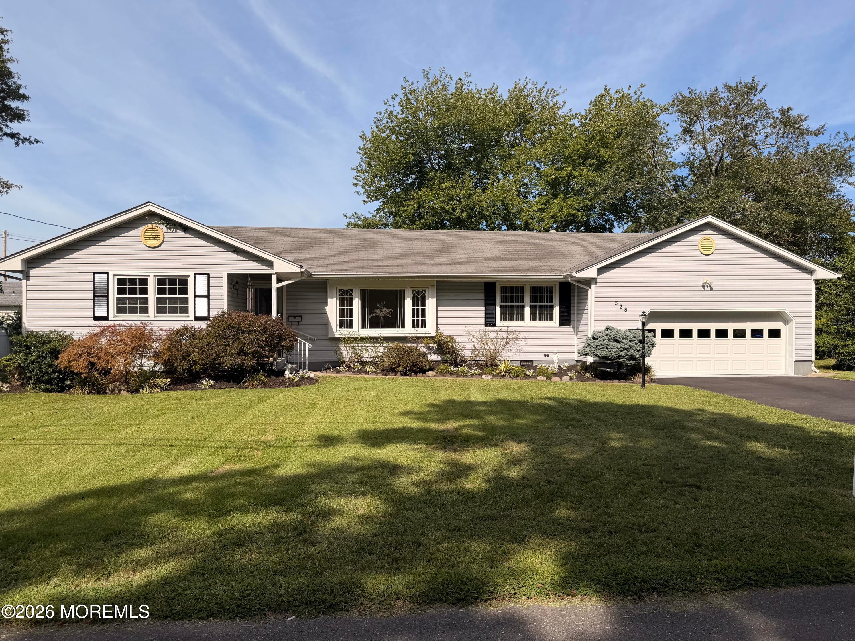 538 Robinhood Rd, Brick, NJ 08724 photo