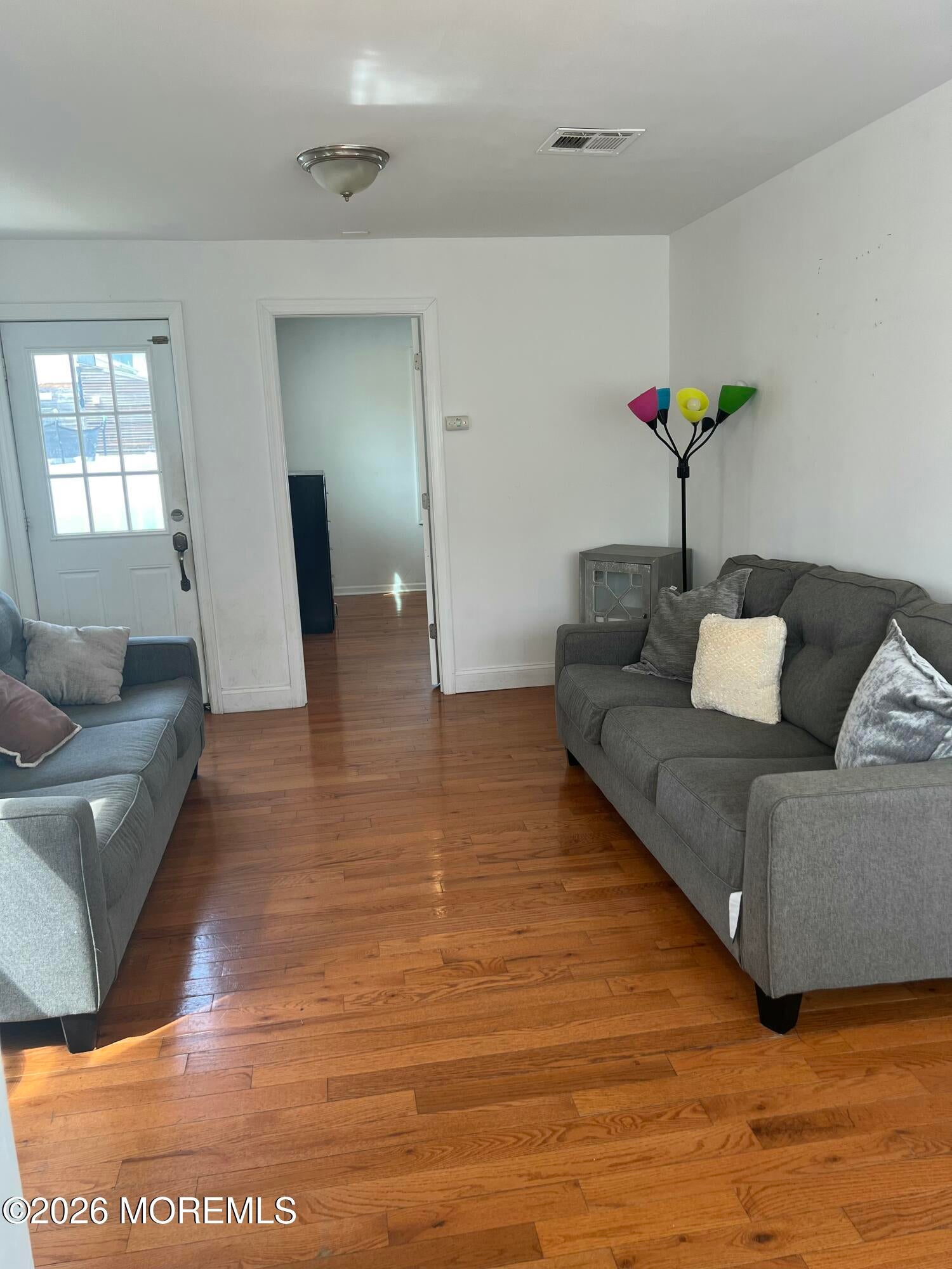 317 Roosevelt Ave, Oakhurst, NJ 07755 photo