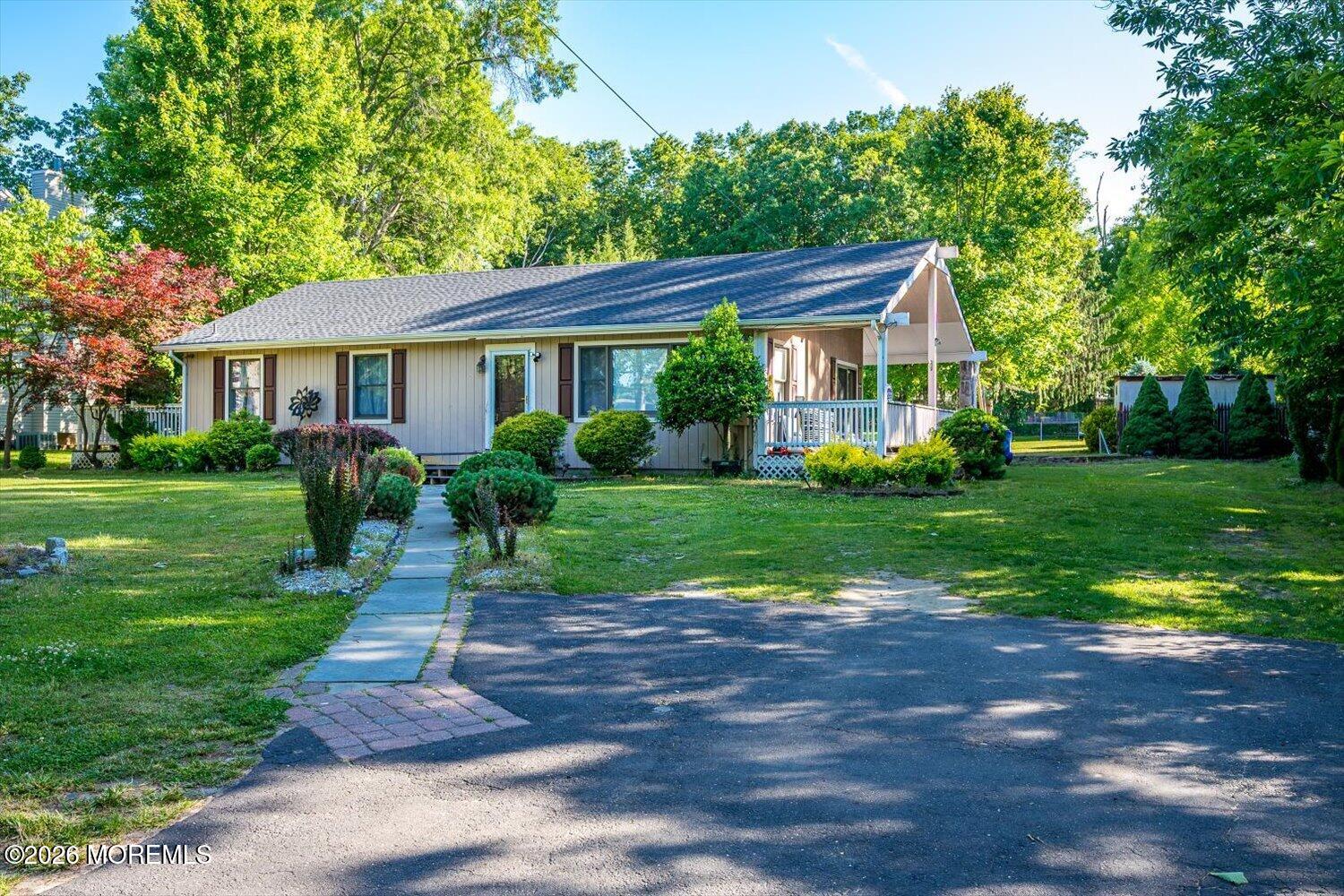 330 Chandler Rd, Jackson, NJ 08527 photo