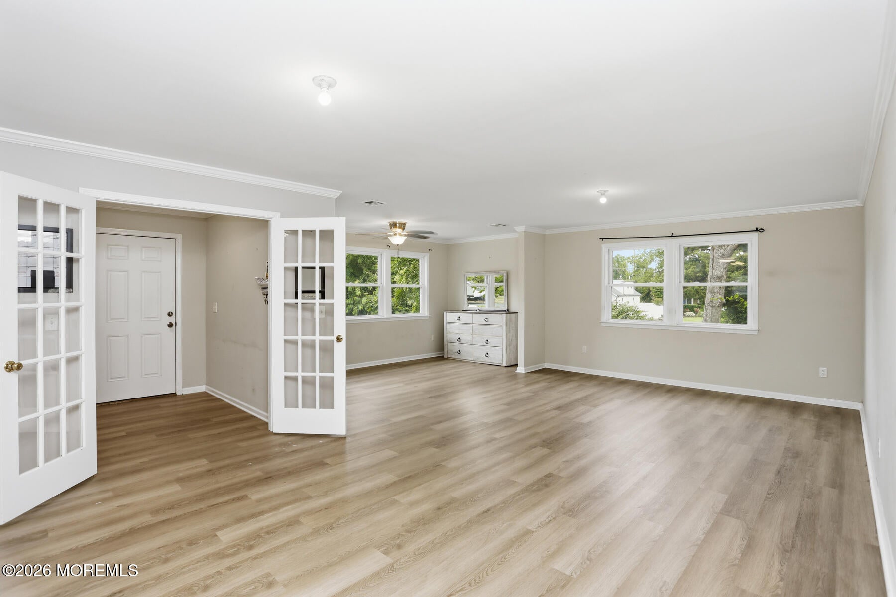 10 S Gateway St, Toms River, NJ 08753 photo