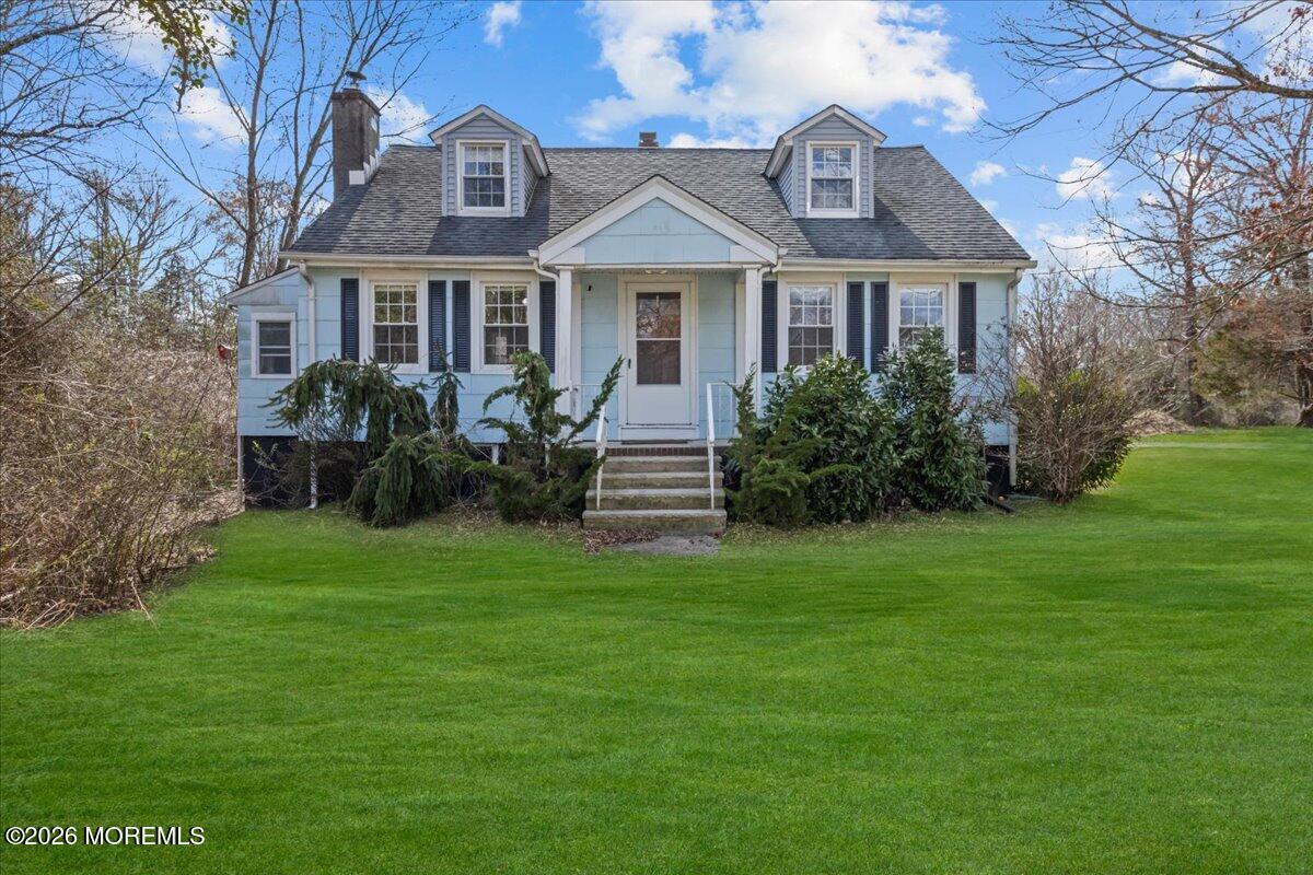51 Smith St, Howell, NJ 07731 photo