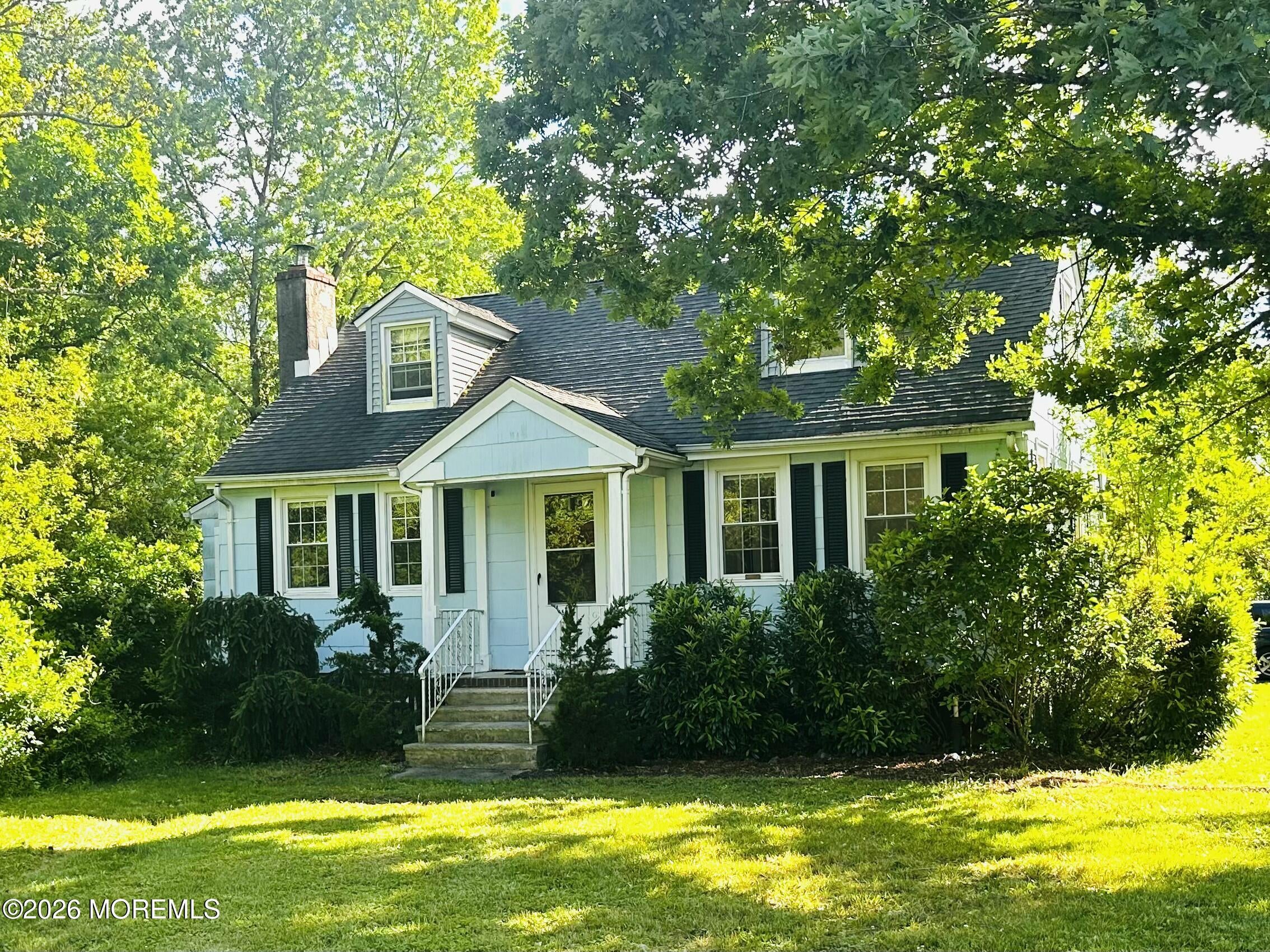 51 Smith St, Howell, NJ 07731 photo