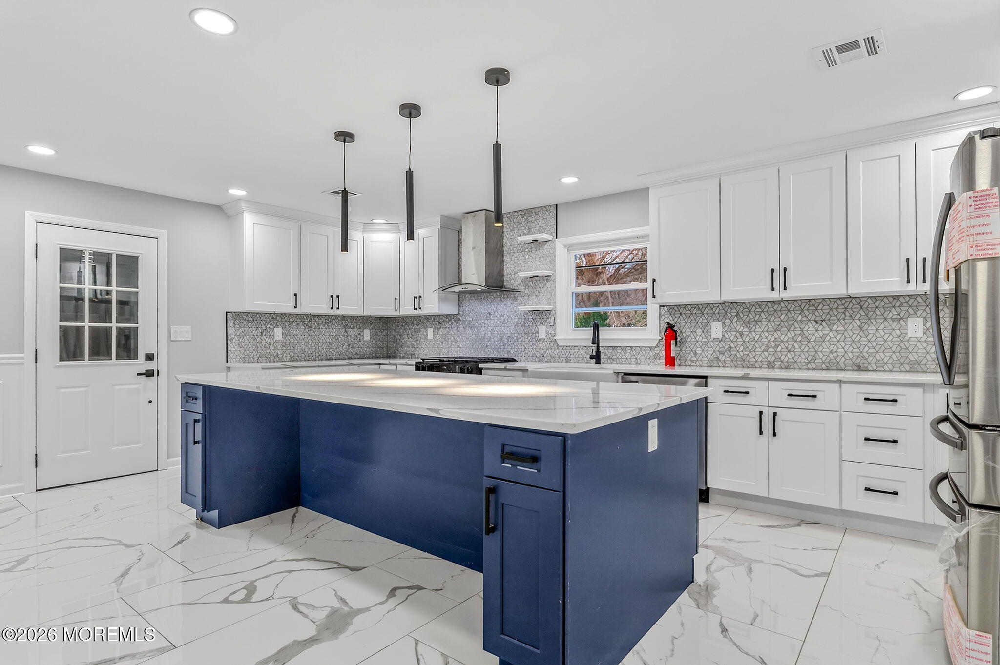 6 Storer Ct, Morganville, NJ 07751 photo