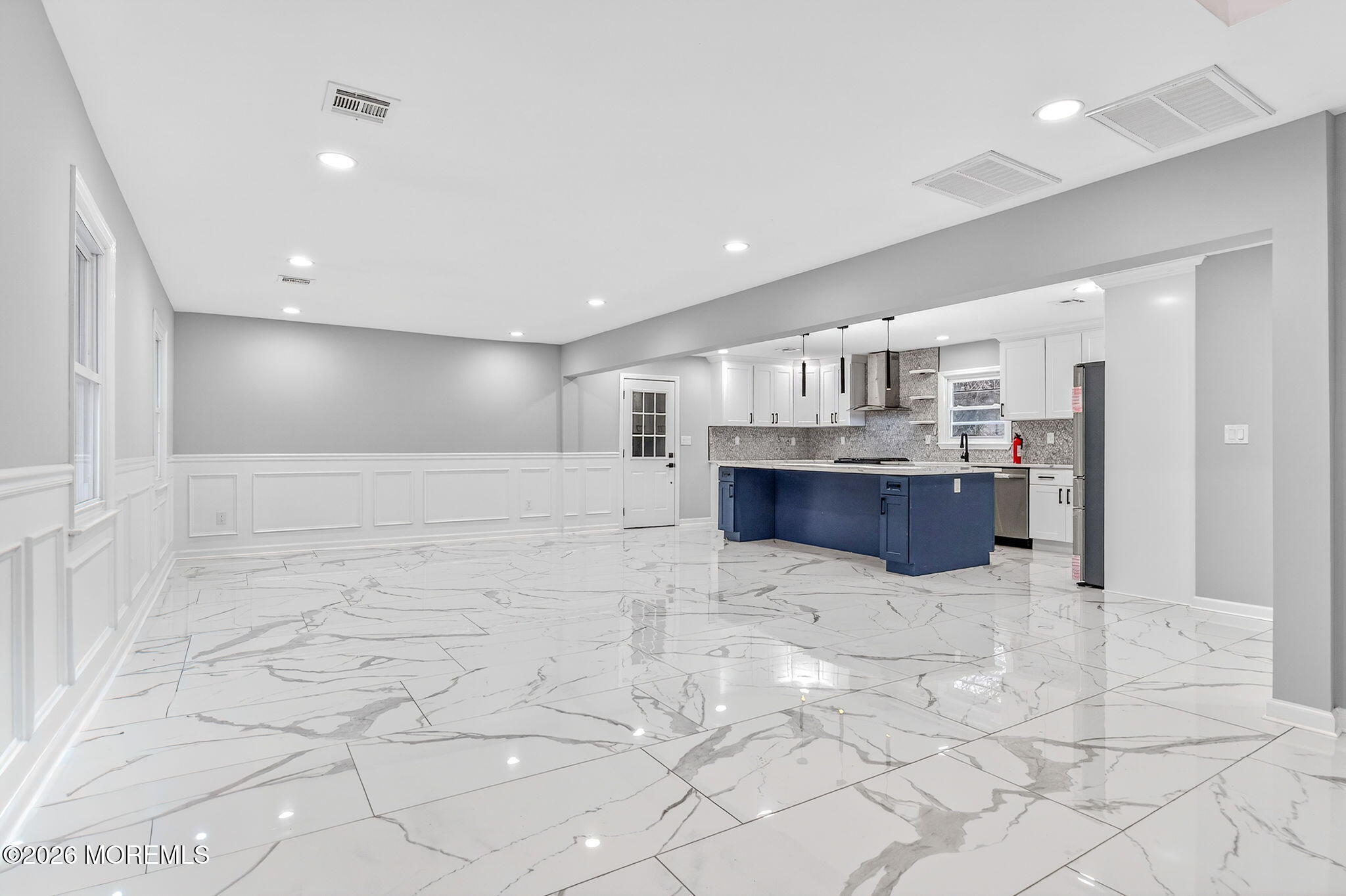 6 Storer Ct, Morganville, NJ 07751 photo