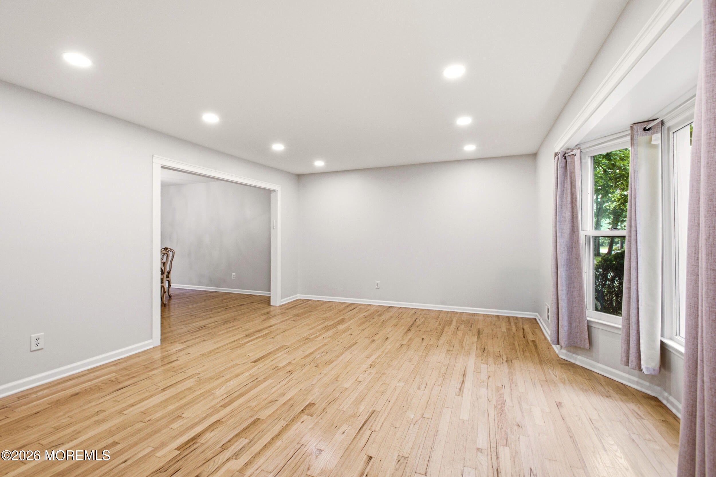 41 Butterfly Rd, Jackson, NJ 08527 photo