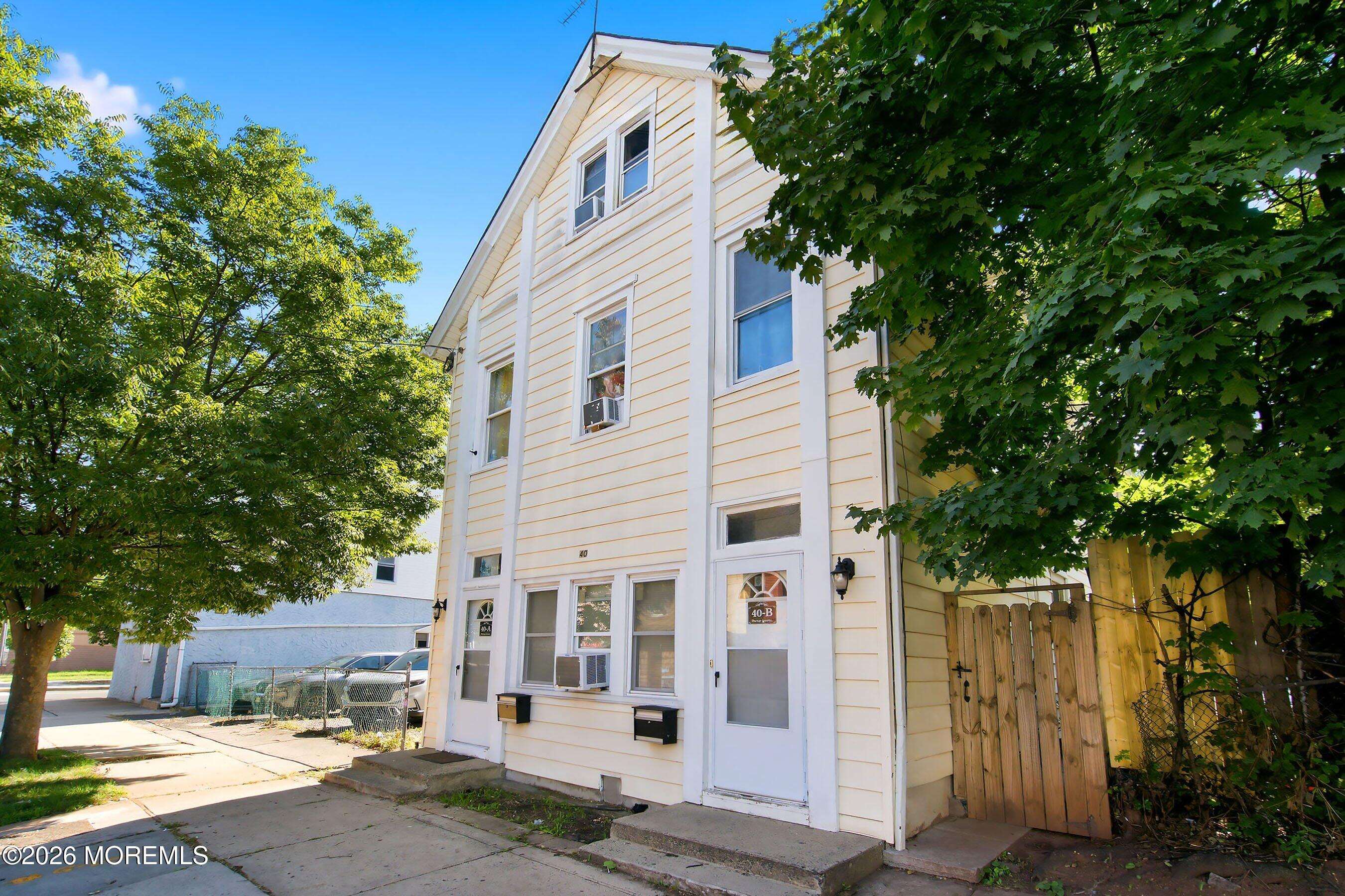40 Throop Ave, New Brunswick, NJ 08901 photo