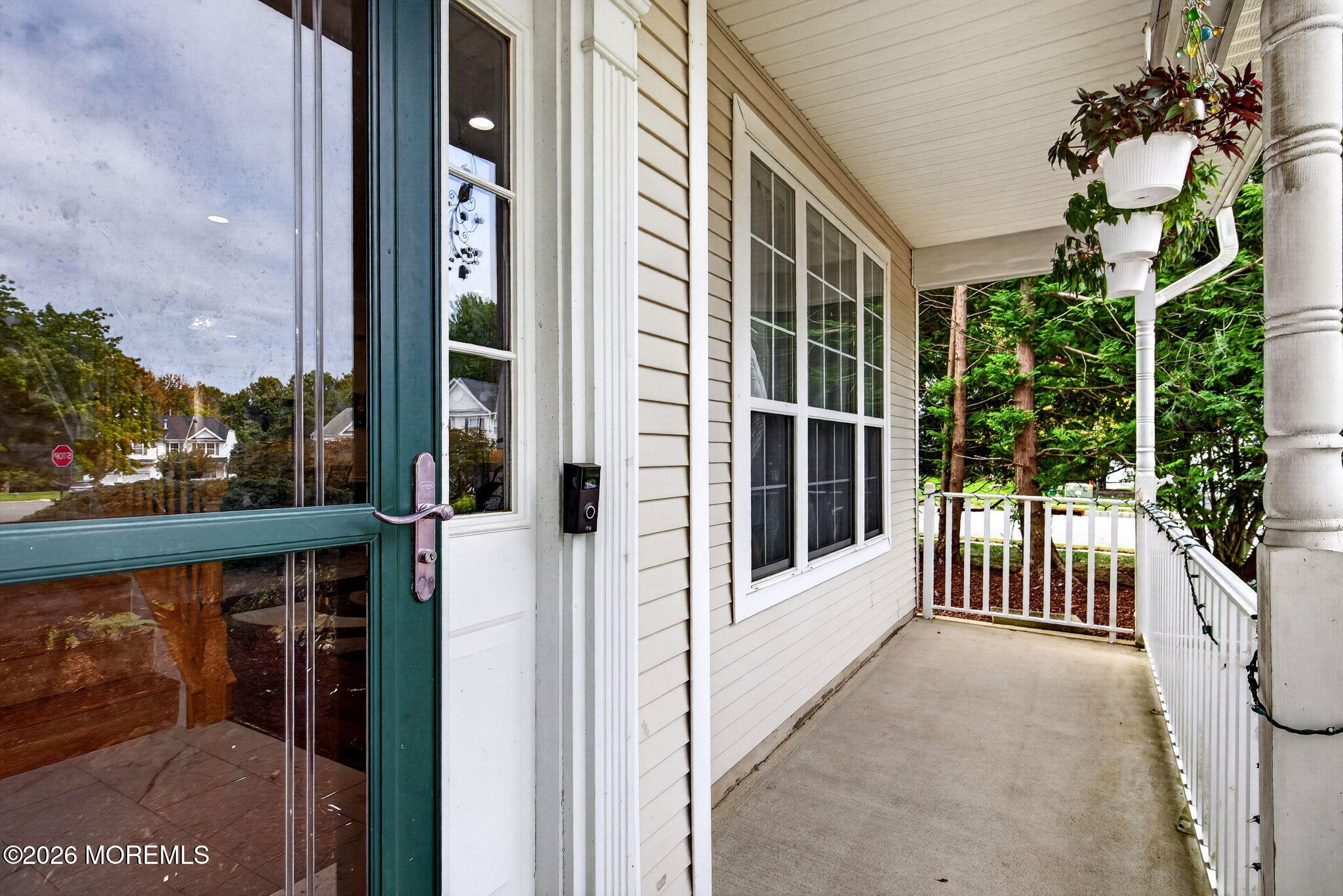 422 Aynsley Ct, Morganville, NJ 07751 photo
