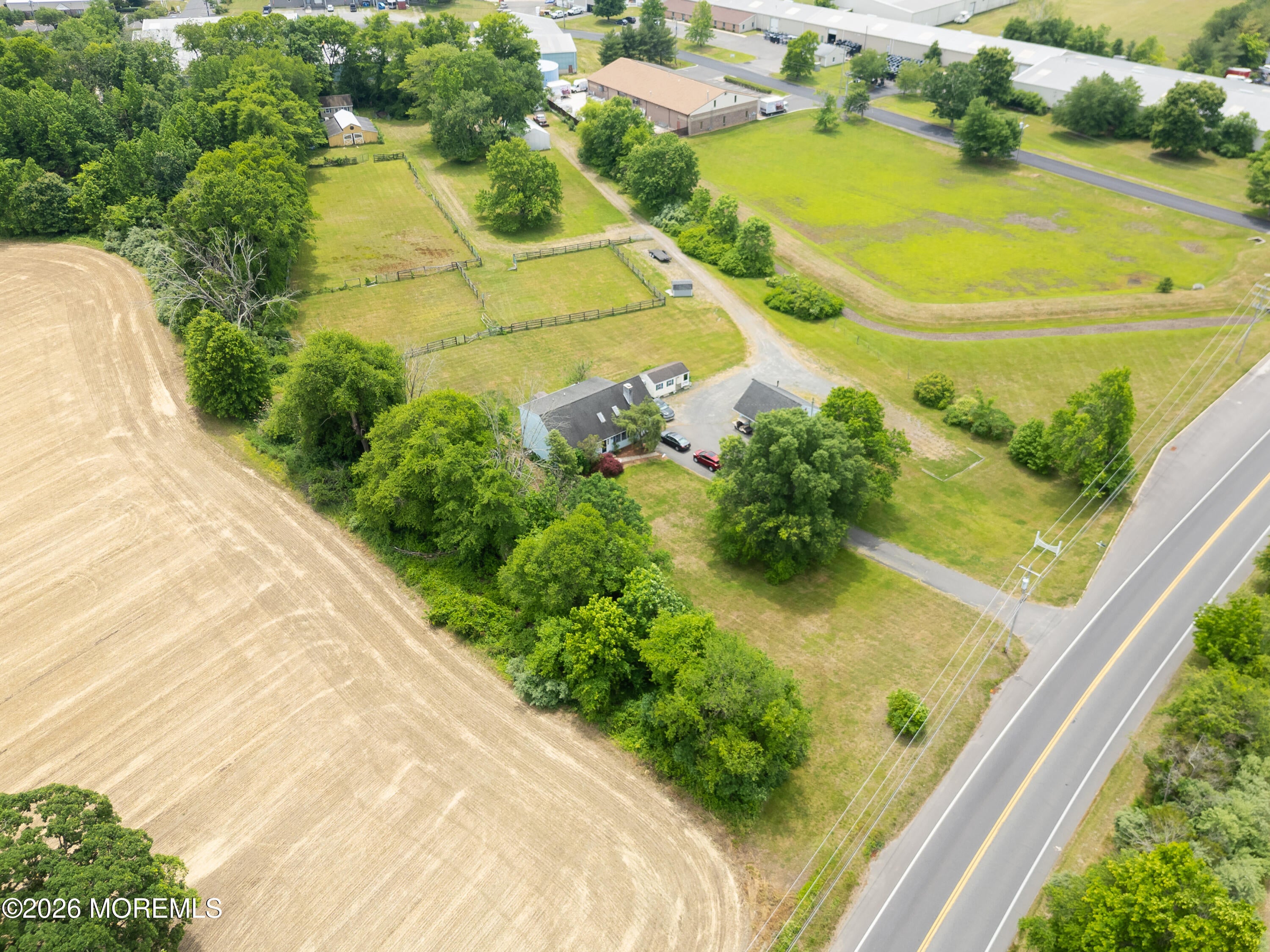 911 Monmouth Rd, Cream Ridge, NJ 08514