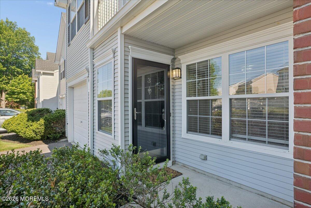3 Whitemarsh Dr, Manalapan, NJ 07726 photo
