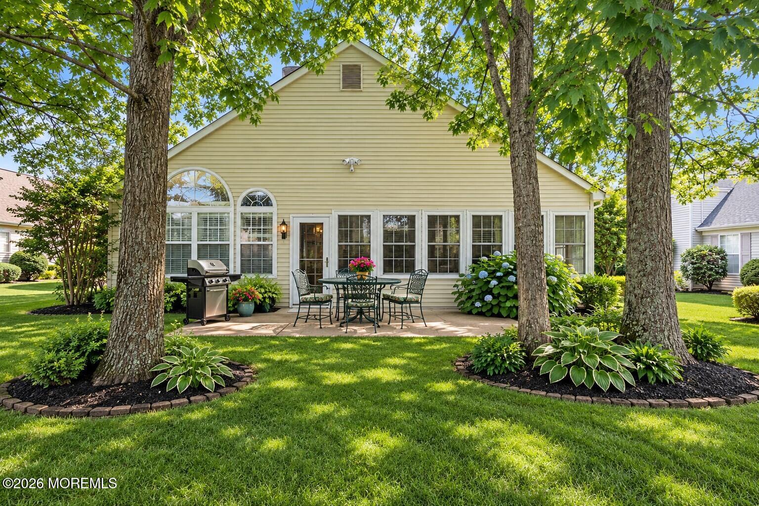 87 Skyline Dr, Lakewood, NJ 08701 photo