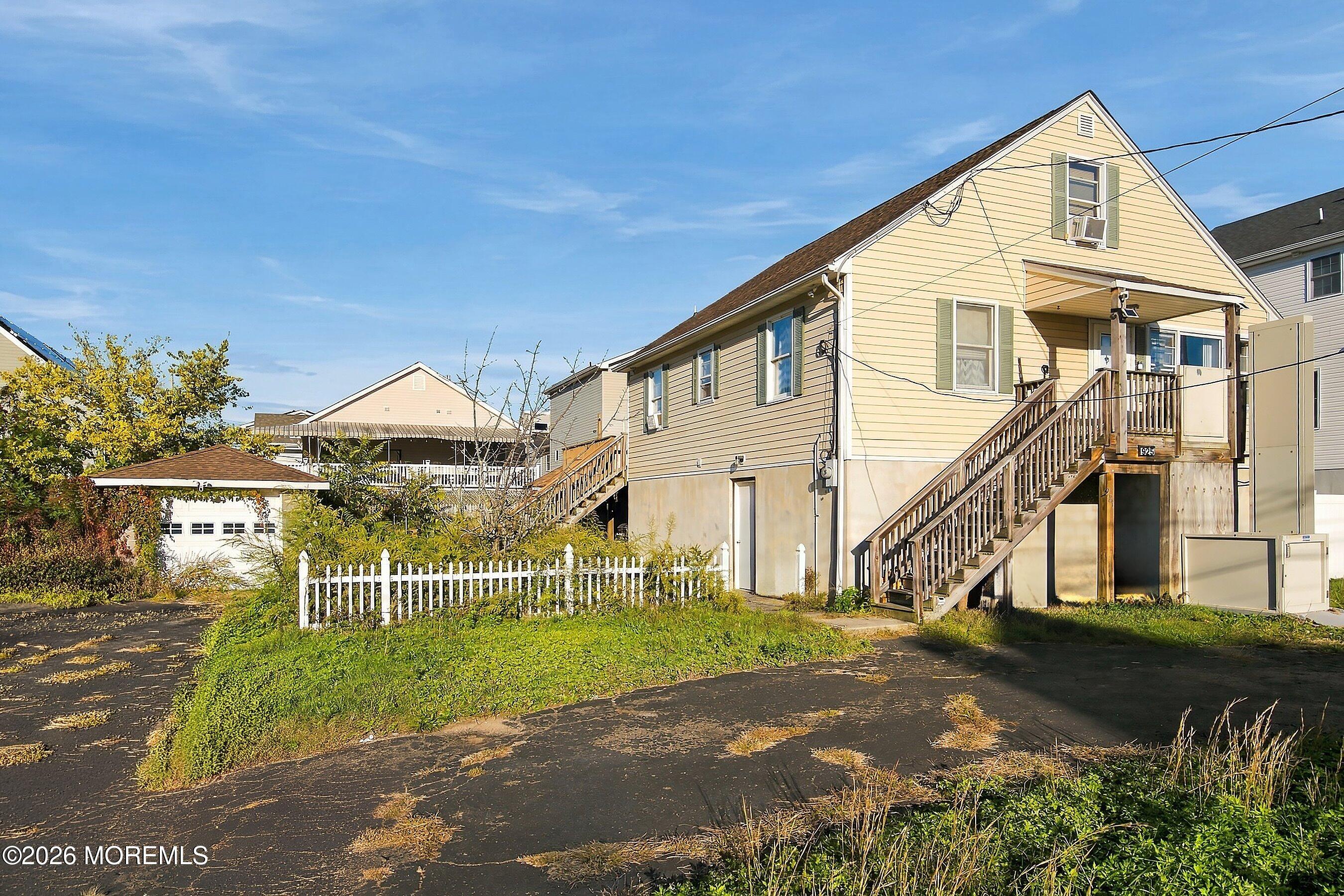 925 6th St, Union Beach, NJ 07735 photo