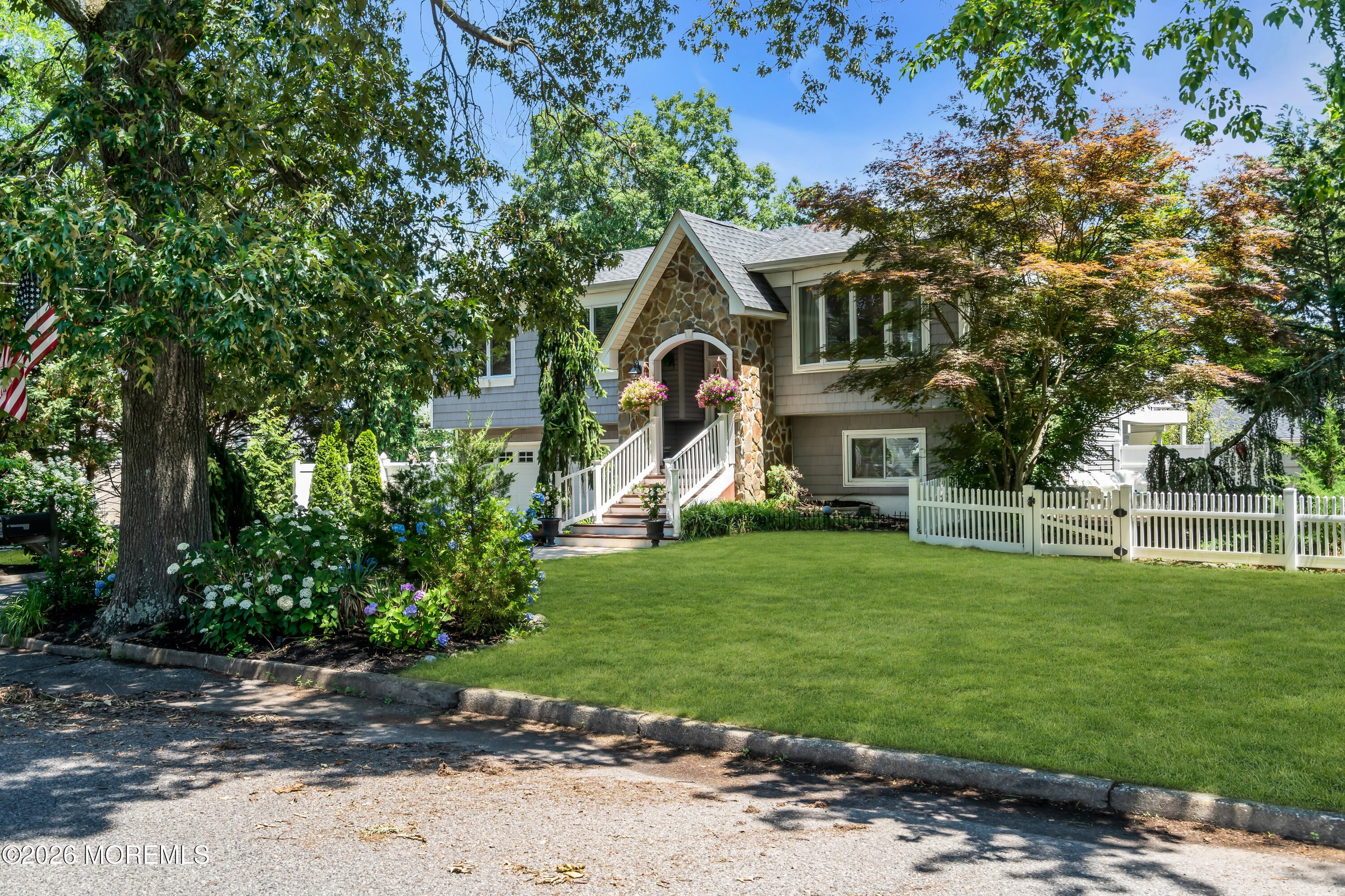 23 Layton Ave, Pine Beach, NJ 08741 photo