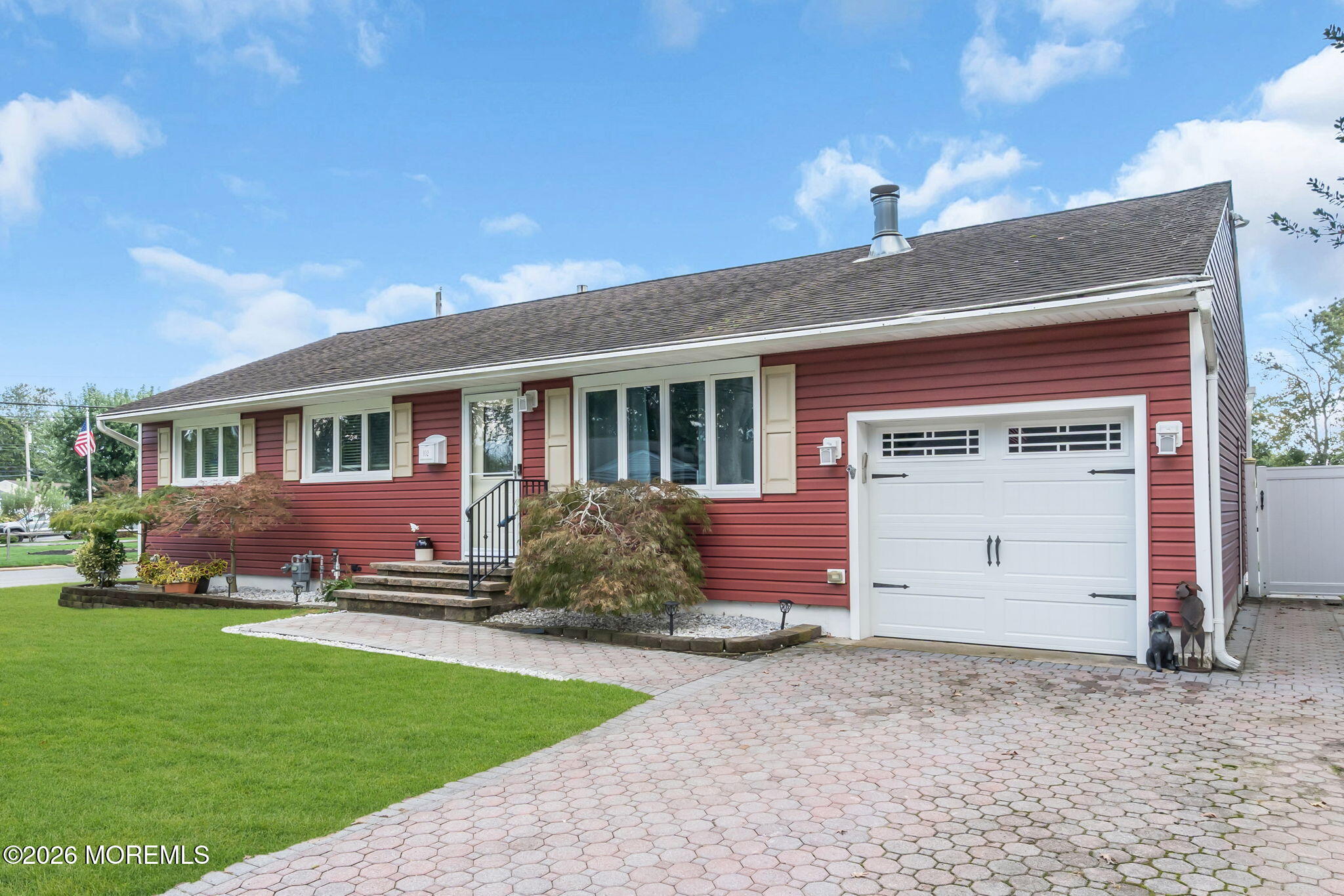 102 Nottingham Dr, Brick, NJ 08724 photo