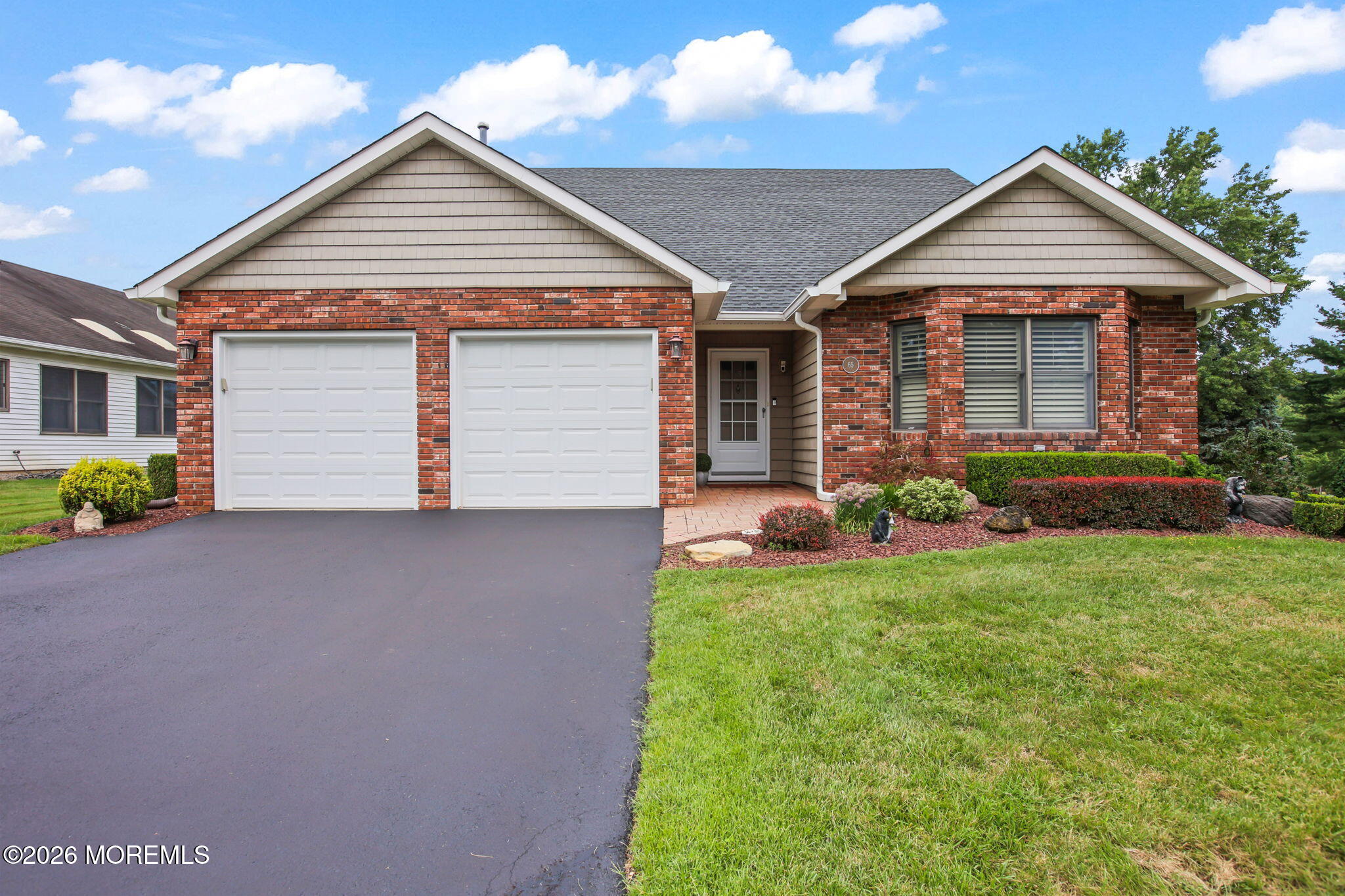 65 Murray Hl, Marlboro, NJ 07746