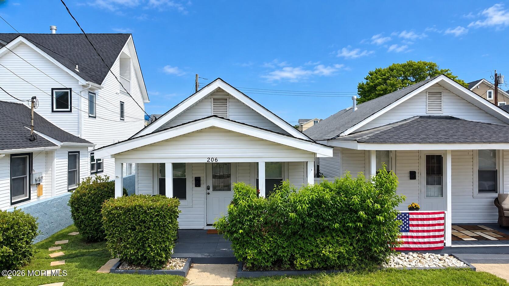 206 16th Ave, Belmar, NJ 07719