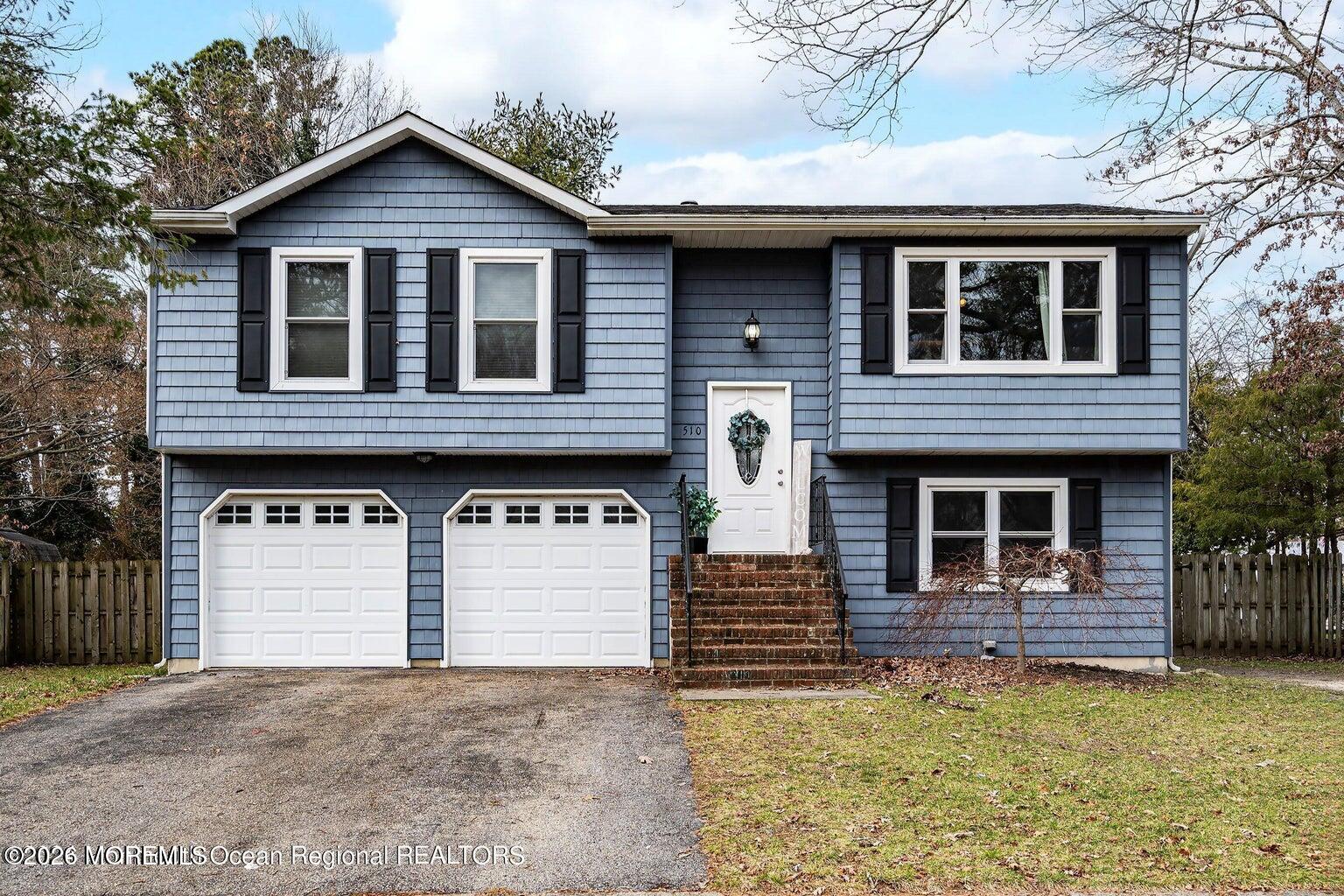 510 Leawood Ave, Toms River, NJ 08755