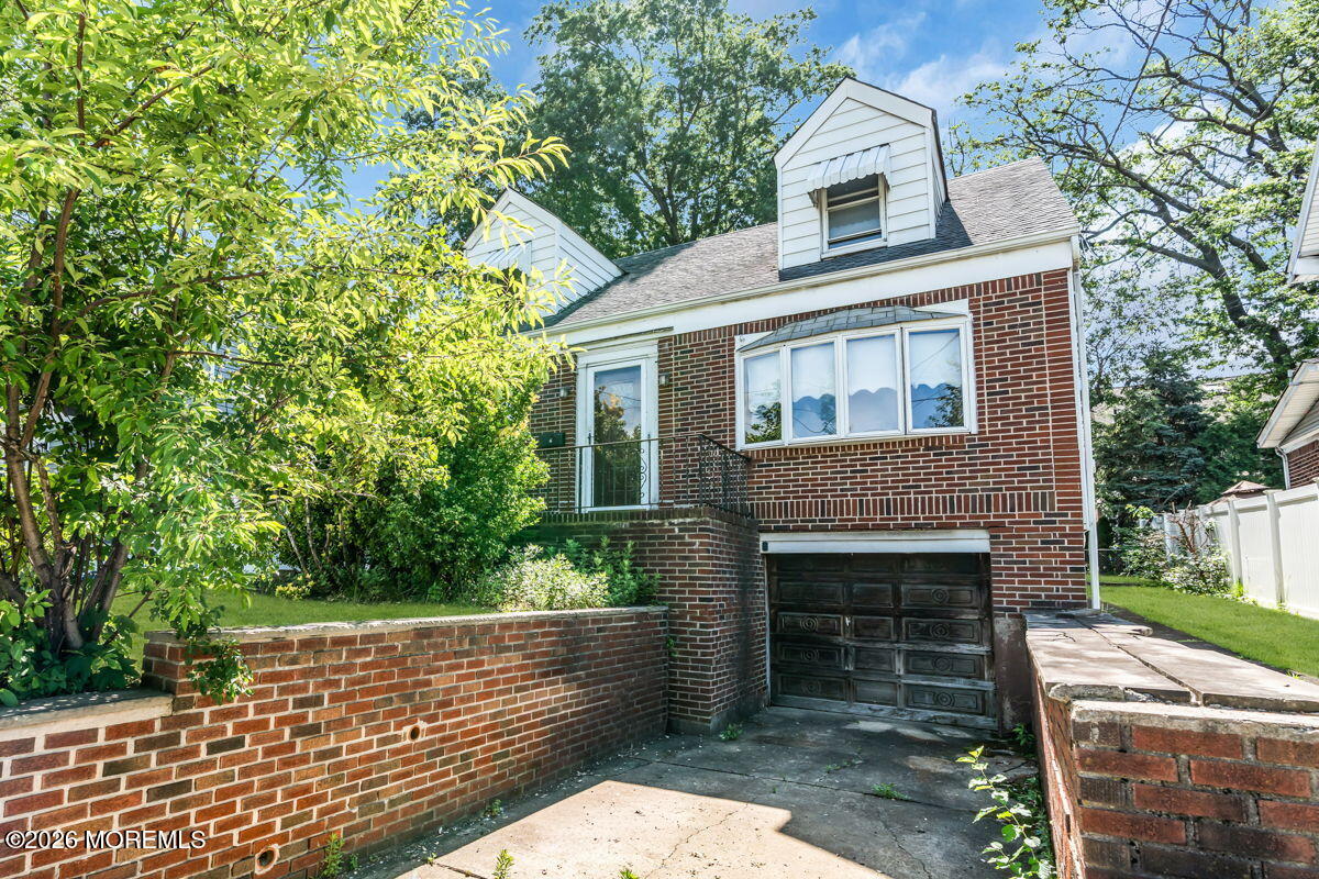 6 Webster Ave, Kearny, NJ 07032 photo