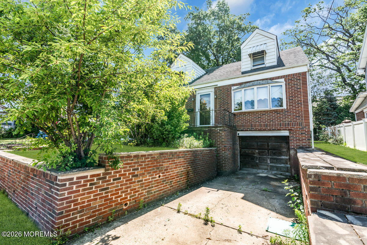 6 Webster Ave, Kearny, NJ 07032 photo