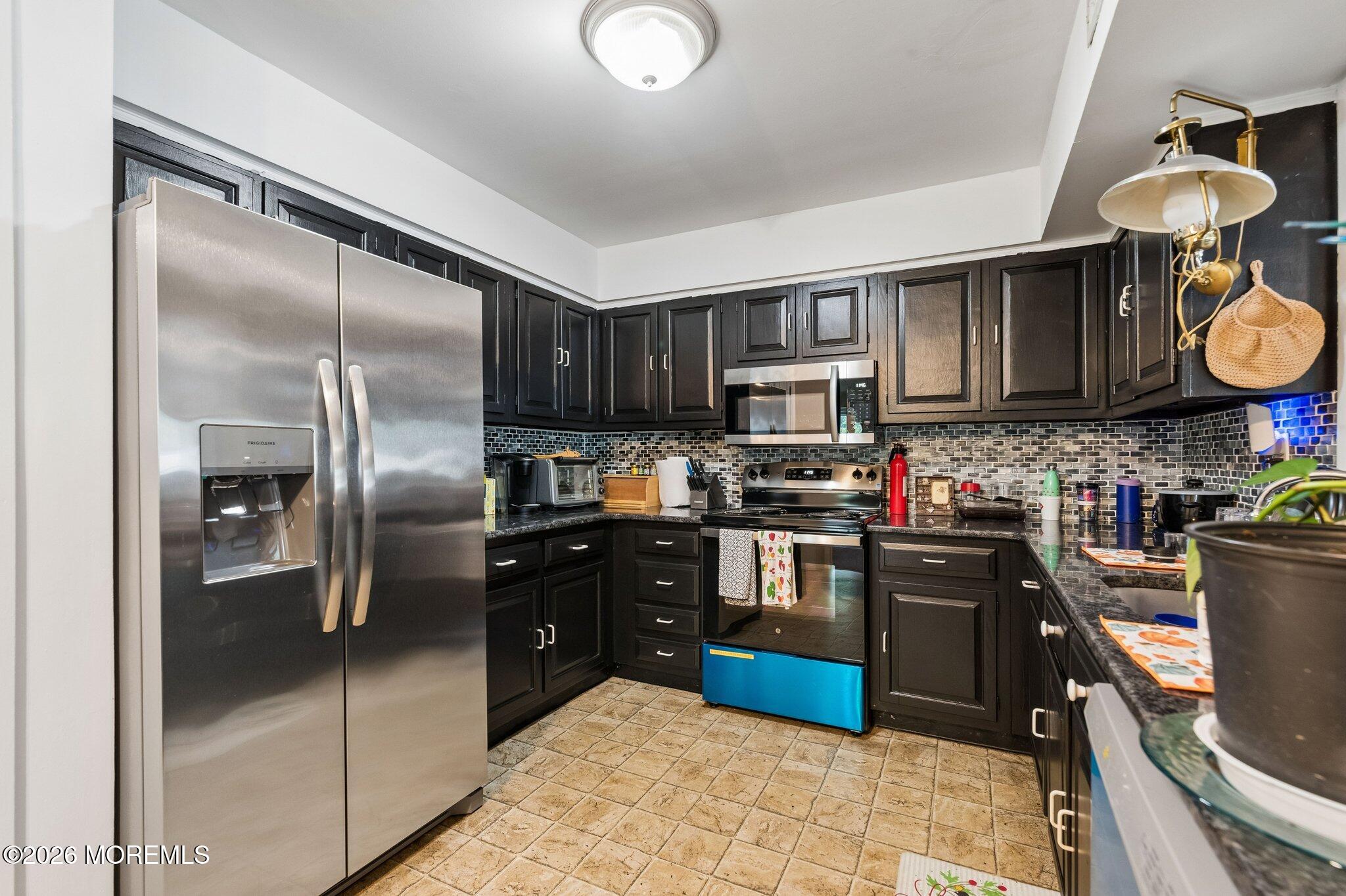 1 Killington Dr, Howell, NJ 07731 photo
