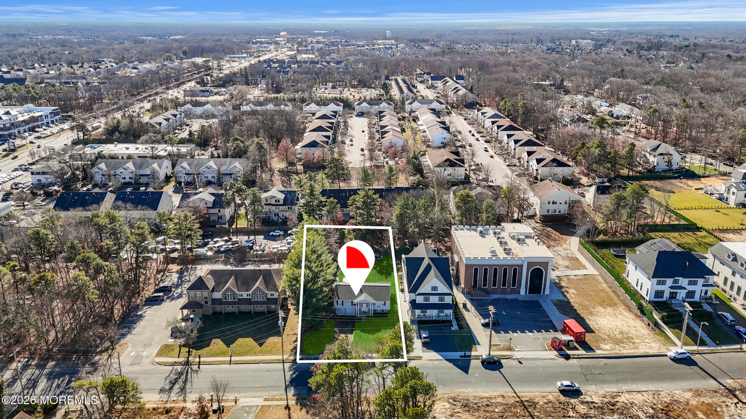 30 Pine Blvd, Lakewood, NJ 08701 photo